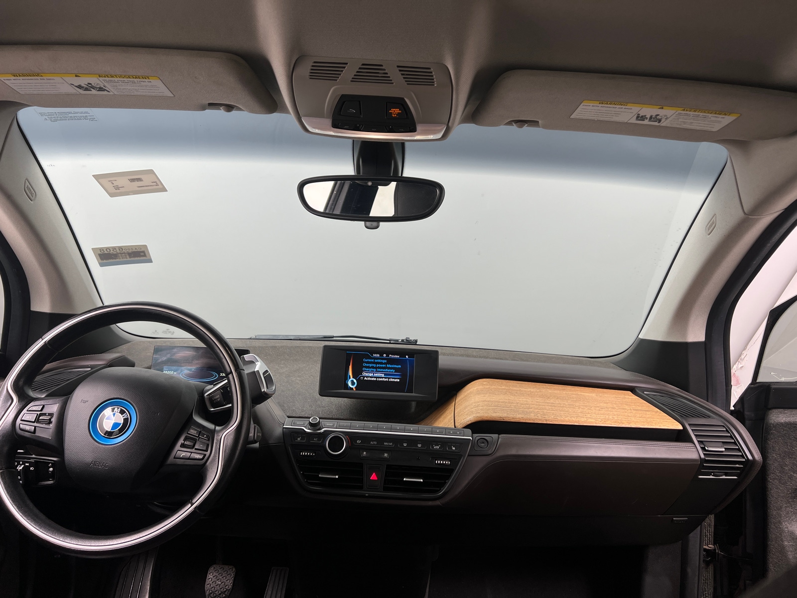 Thumbnail: 2016 BMW i3 - 2
