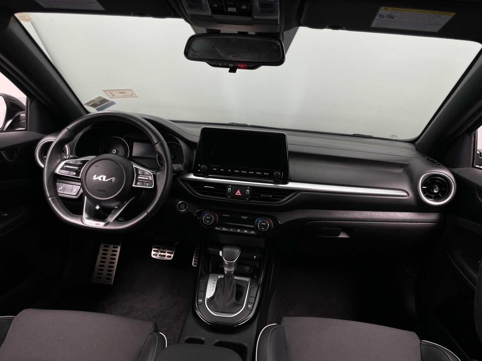 Thumbnail: 2023 Kia Forte - 2