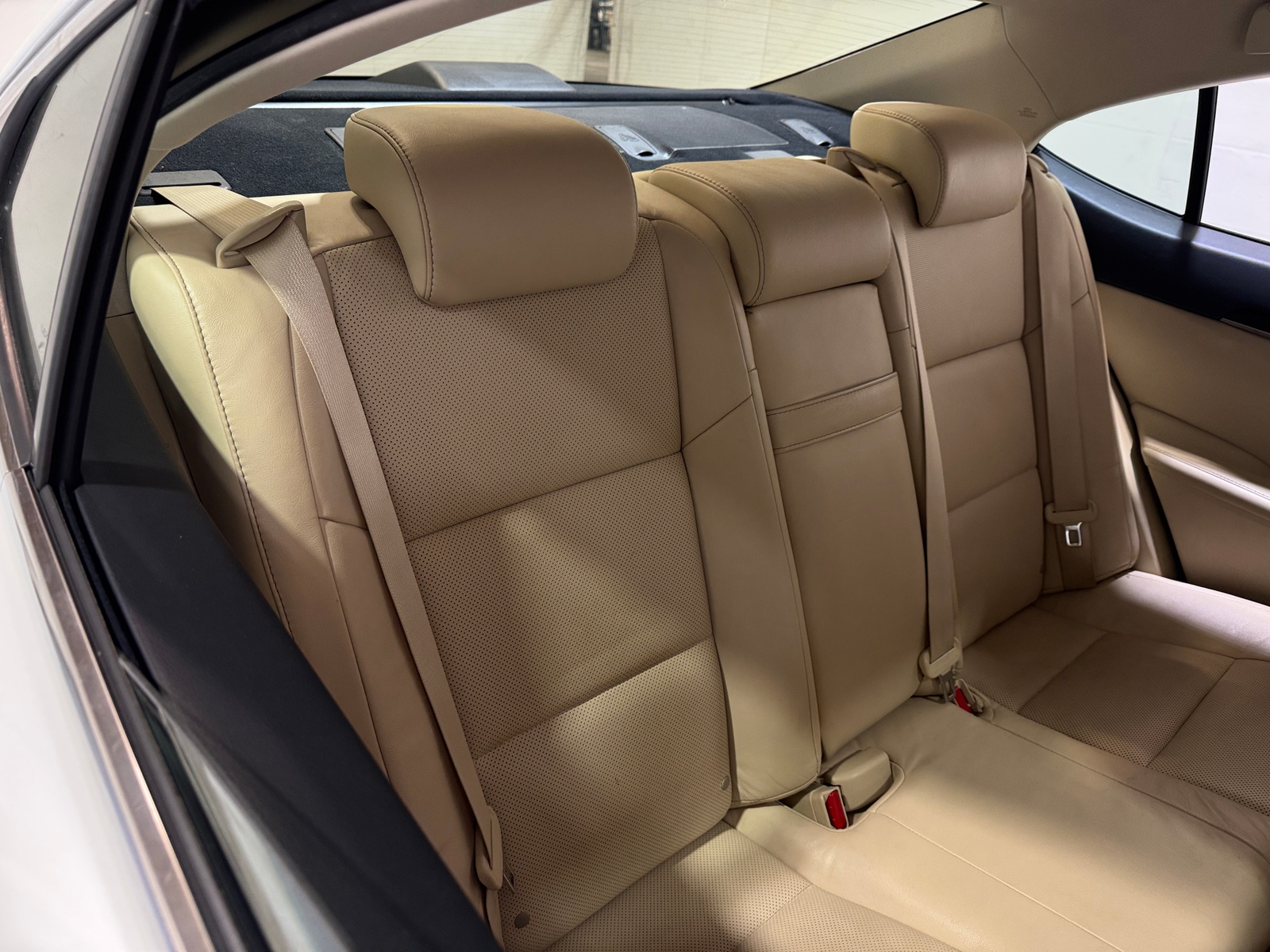Thumbnail: 2013 Lexus ES - 5