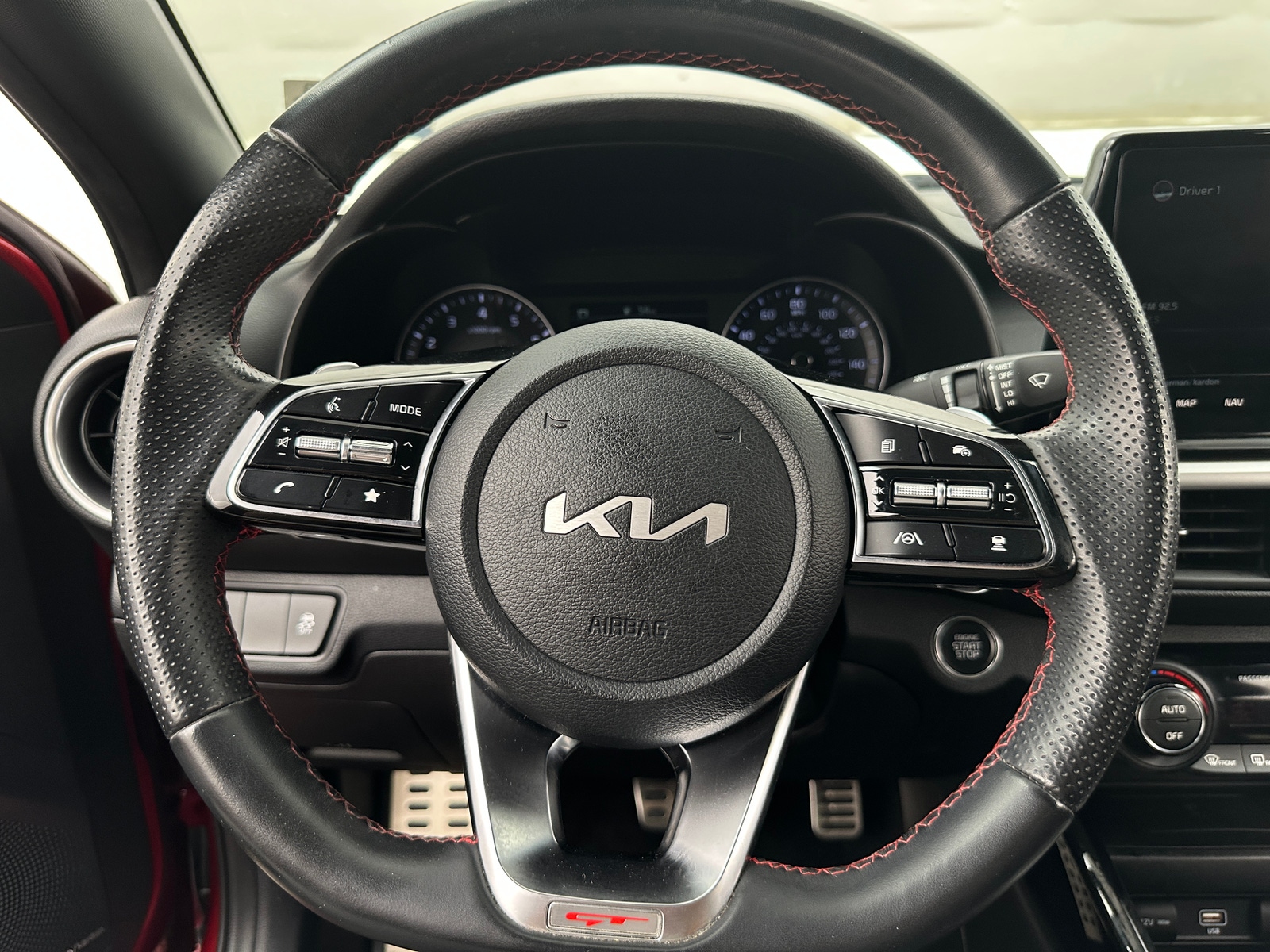Thumbnail: 2022 Kia Forte - 4