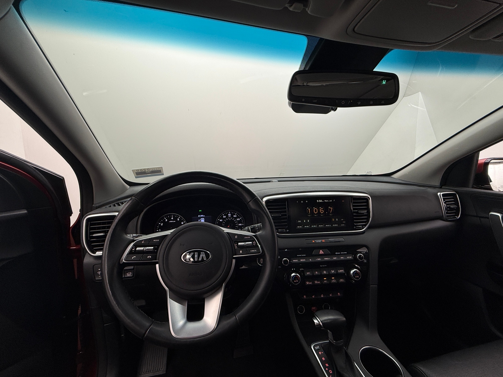 Thumbnail: 2022 Kia Sportage - 2