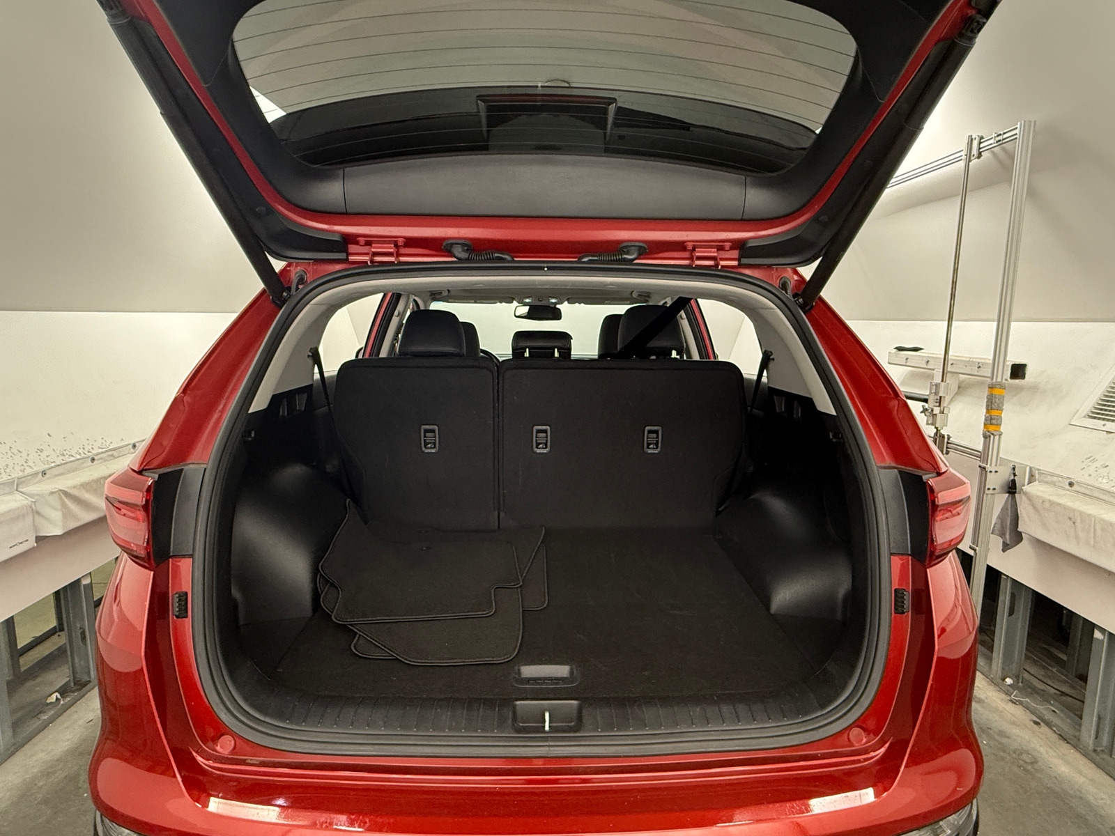 Thumbnail: 2022 Kia Sportage - 6