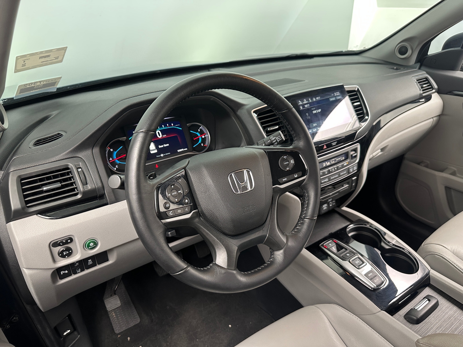 Thumbnail: 2020 Honda Pilot - 2