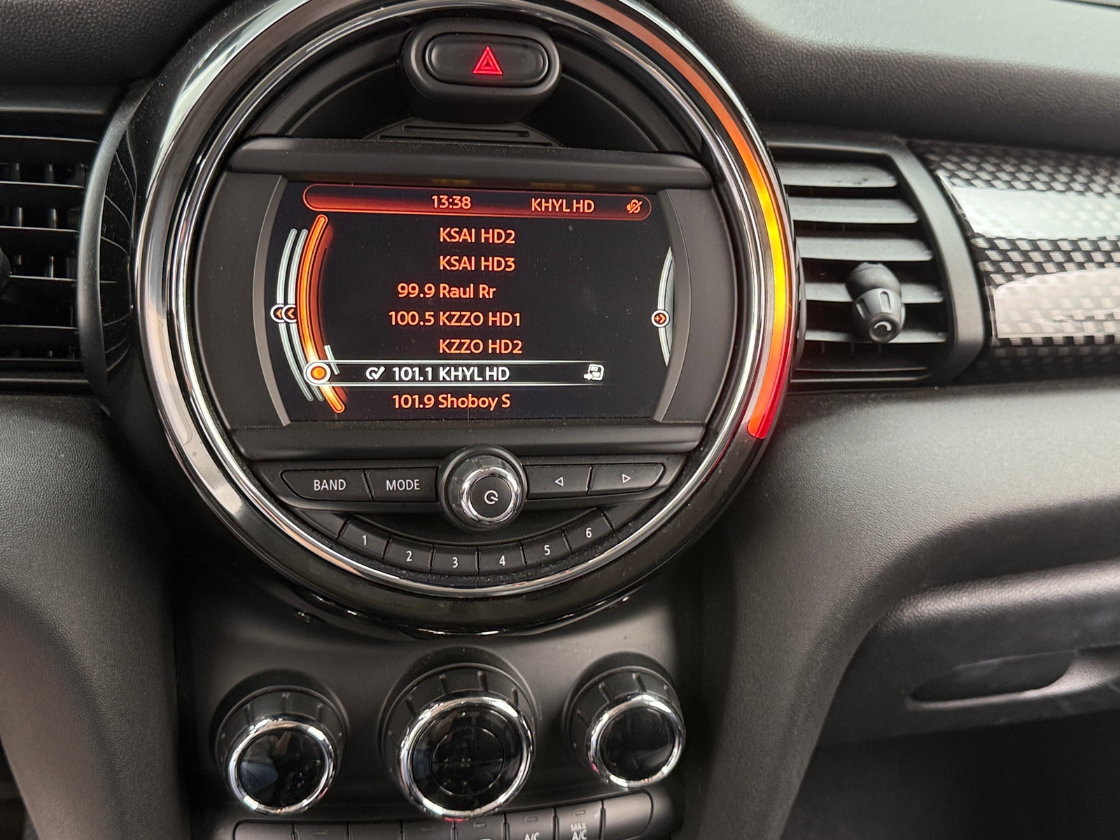 Thumbnail: 2018 MINI Cooper Hardtop - 3