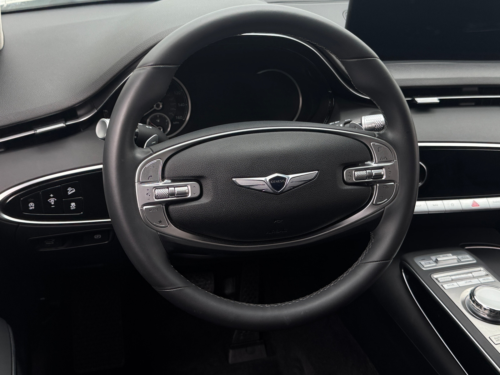 Thumbnail: 2025 Genesis GV70 - 4