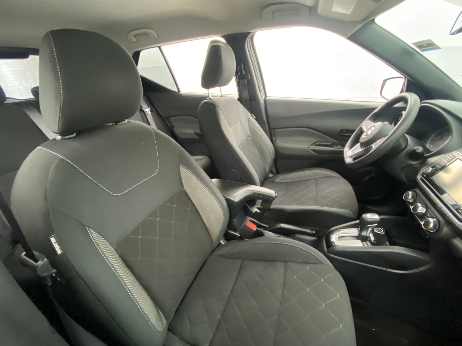 Thumbnail: 2020 Nissan Kicks - 2