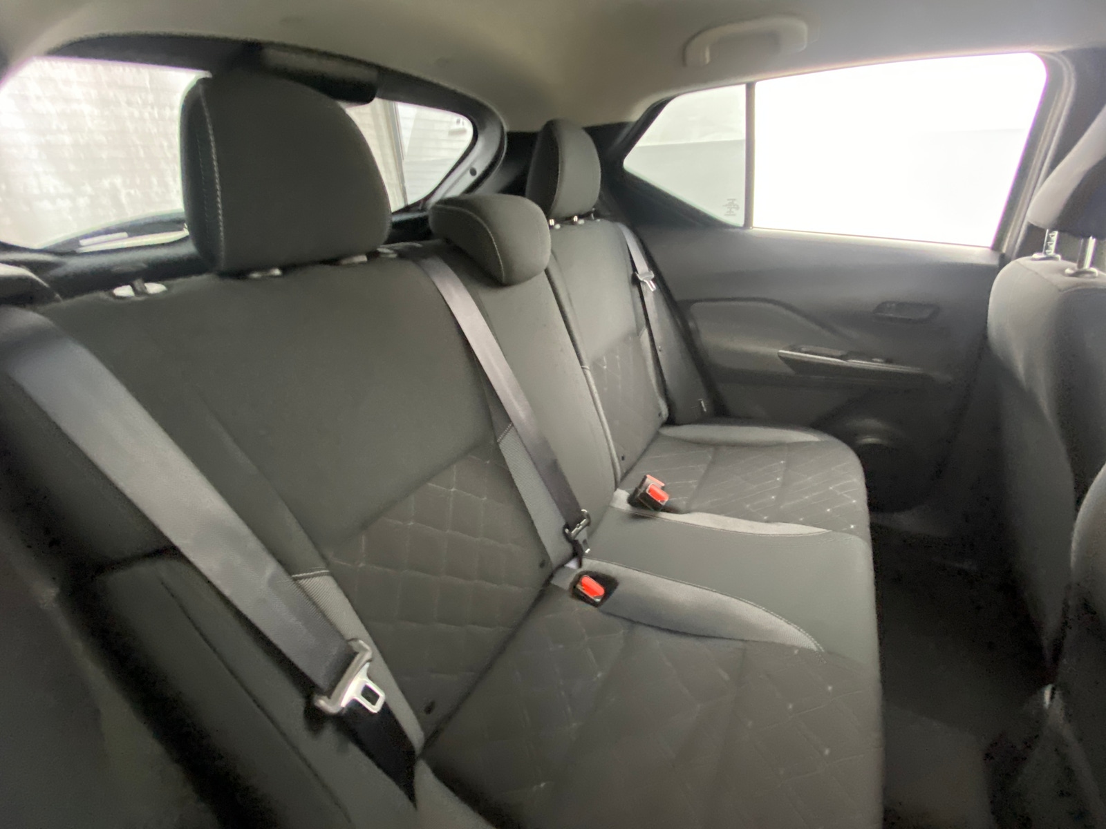 Thumbnail: 2020 Nissan Kicks - 6