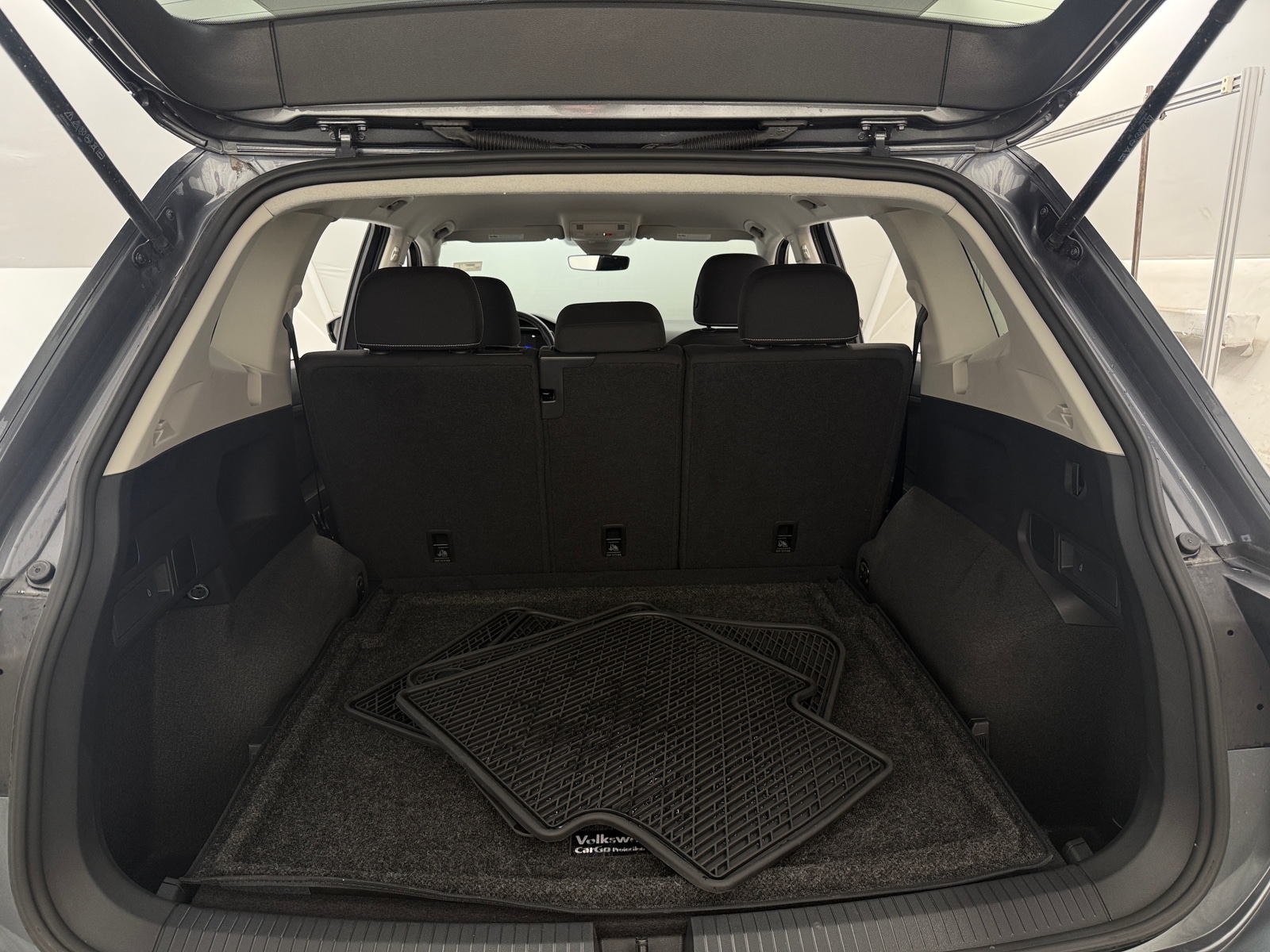 Thumbnail: 2024 Volkswagen Tiguan - 7