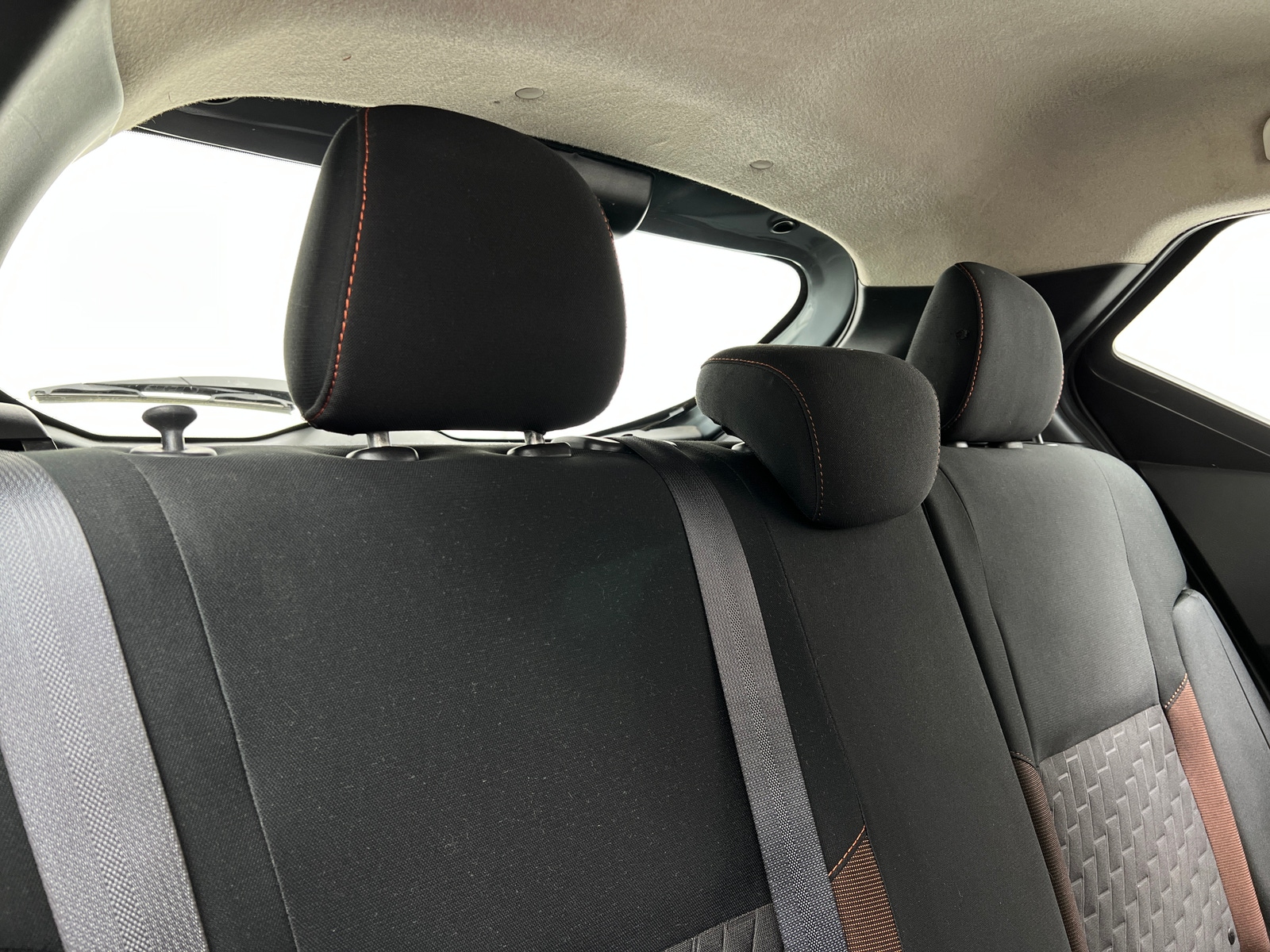 Thumbnail: 2021 Nissan Kicks - 6