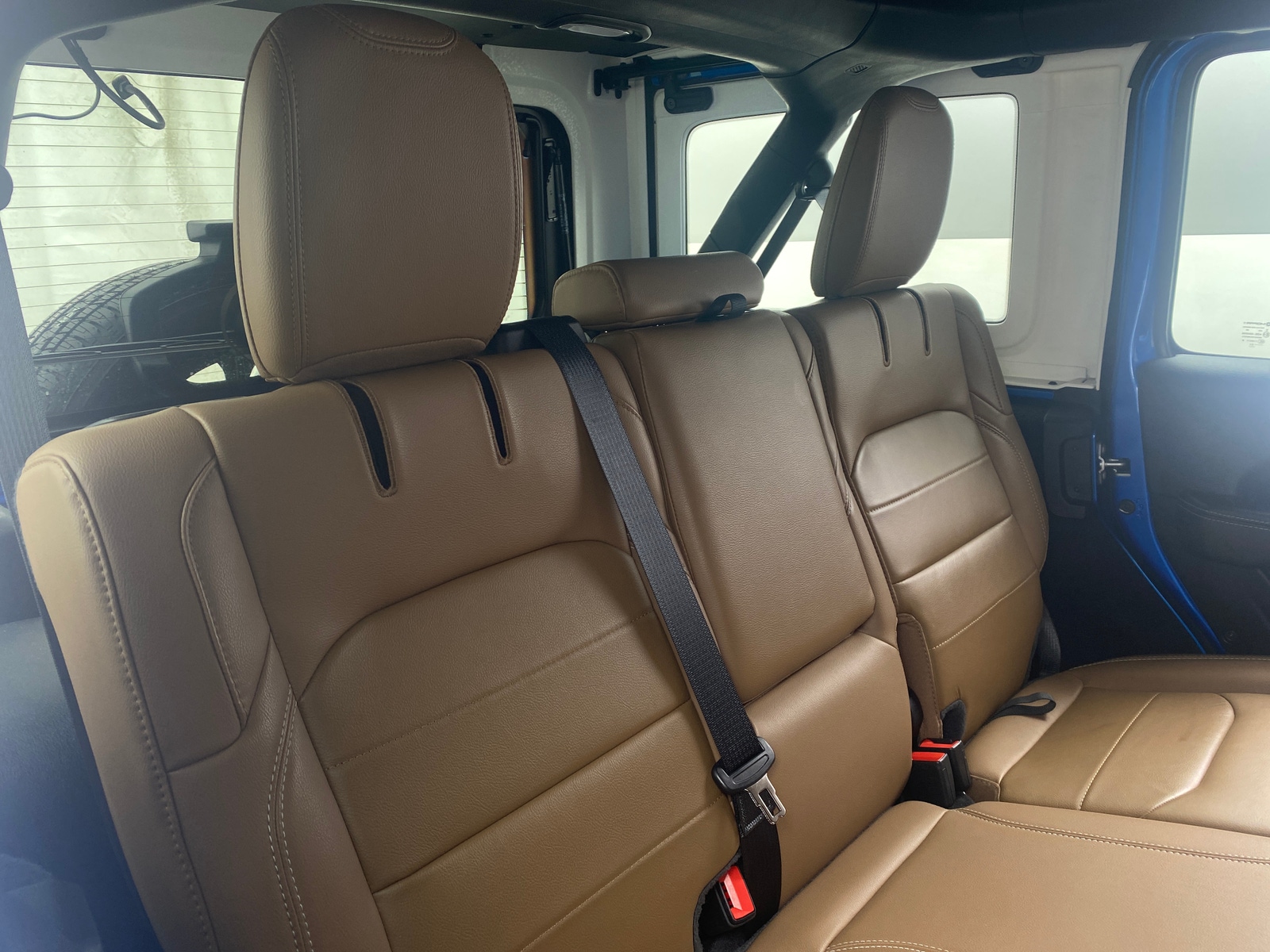 Thumbnail: 2021 Jeep Wrangler - 5