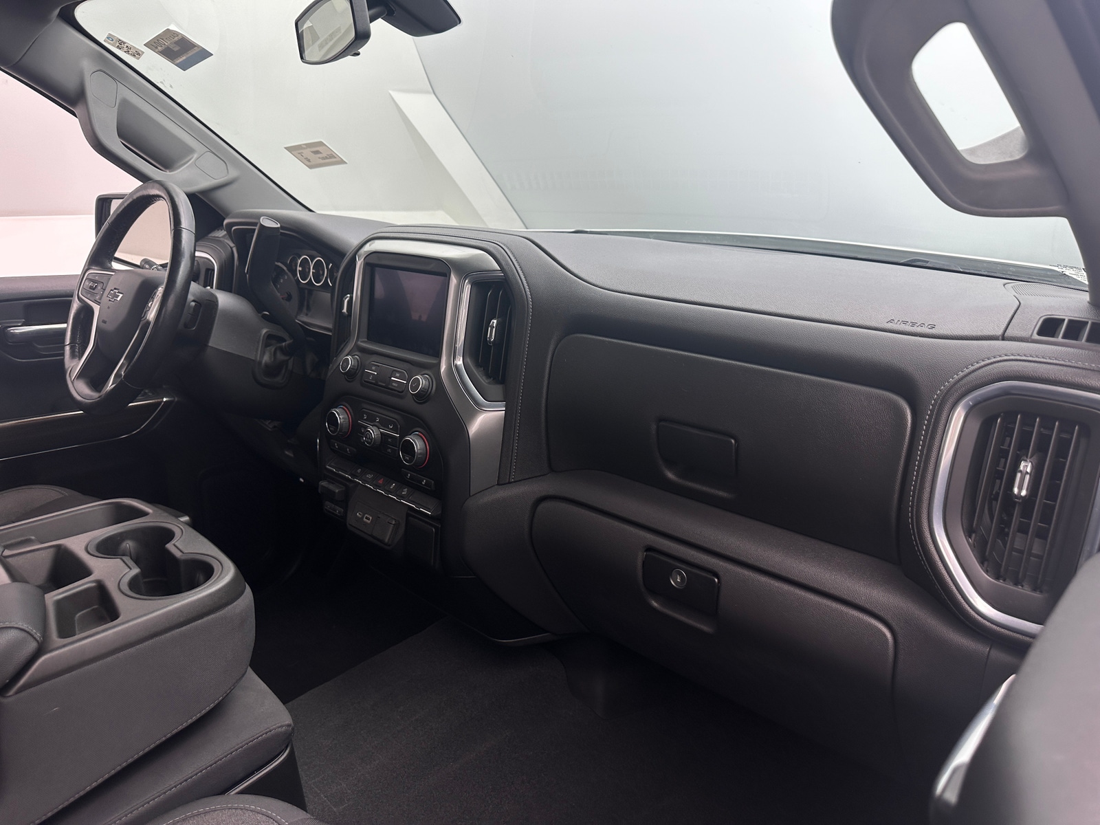 Thumbnail: 2021 Chevrolet Silverado 1500 - 3