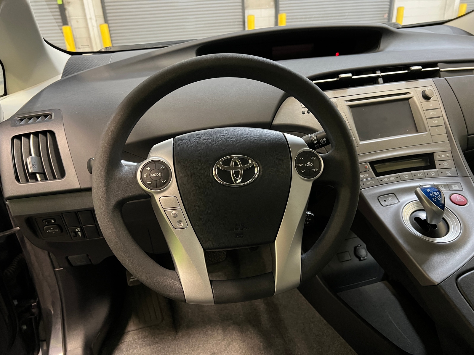 Thumbnail: 2015 Toyota Prius - 5
