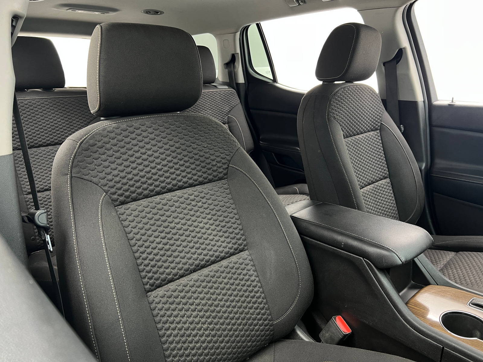 Thumbnail: 2017 GMC Acadia - 2