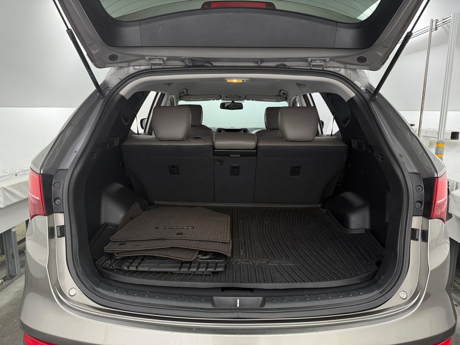 Thumbnail: 2015 Hyundai Santa Fe - 7