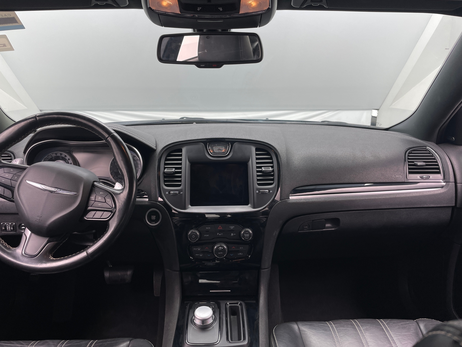 Thumbnail: 2021 Chrysler 300 - 2