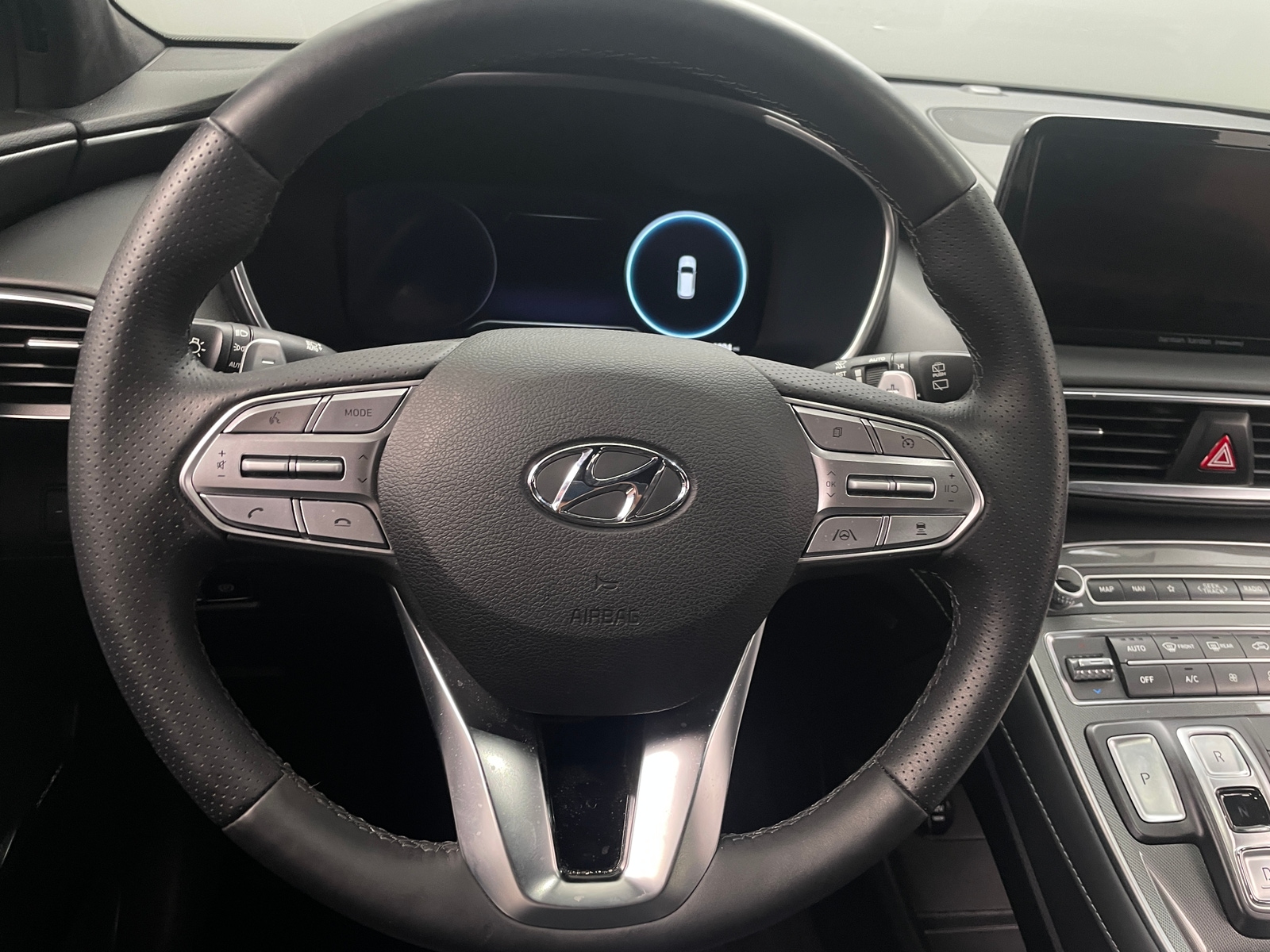 Thumbnail: 2023 Hyundai Santa Fe - 4