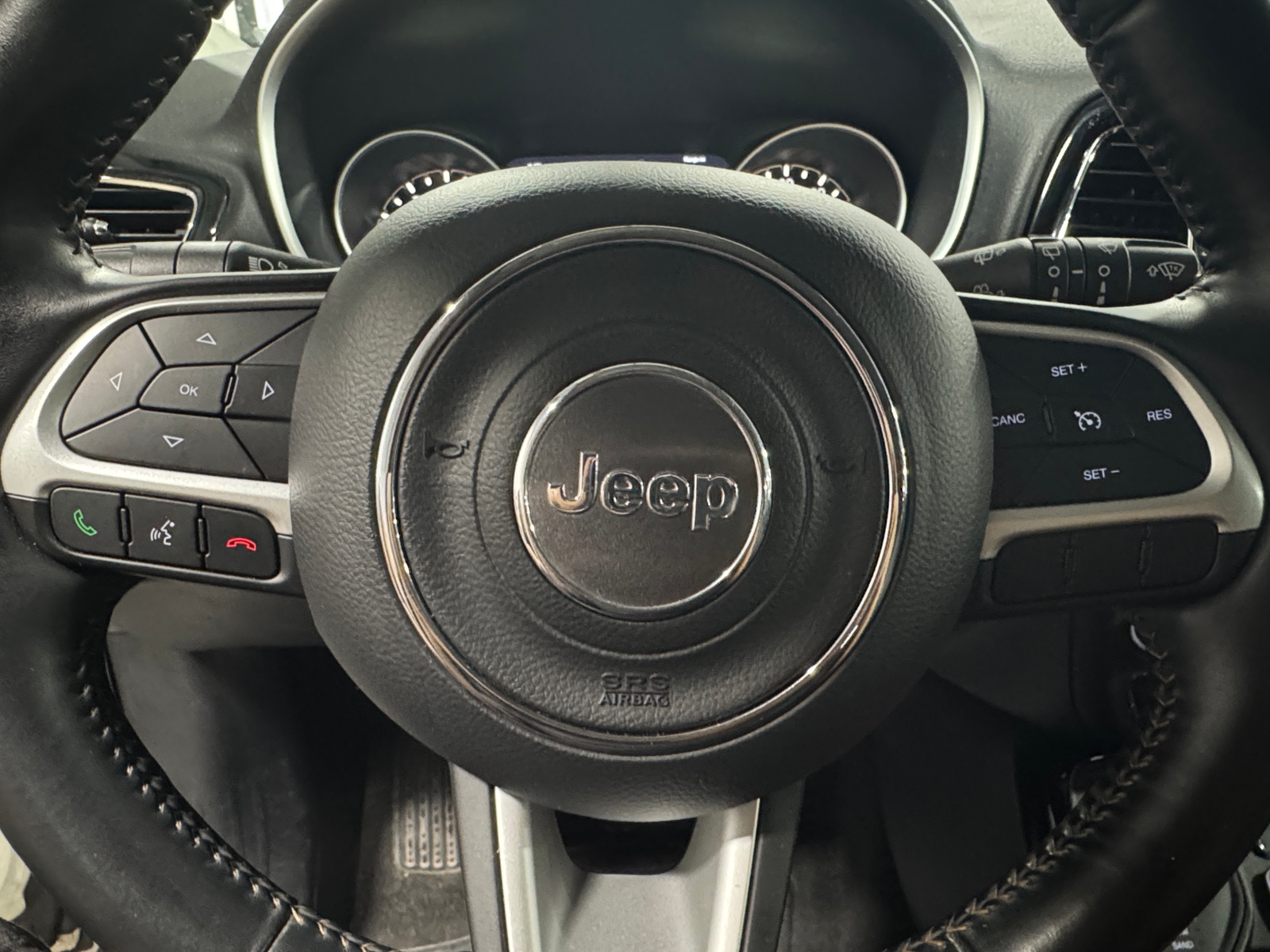 Thumbnail: 2018 Jeep Compass - 4