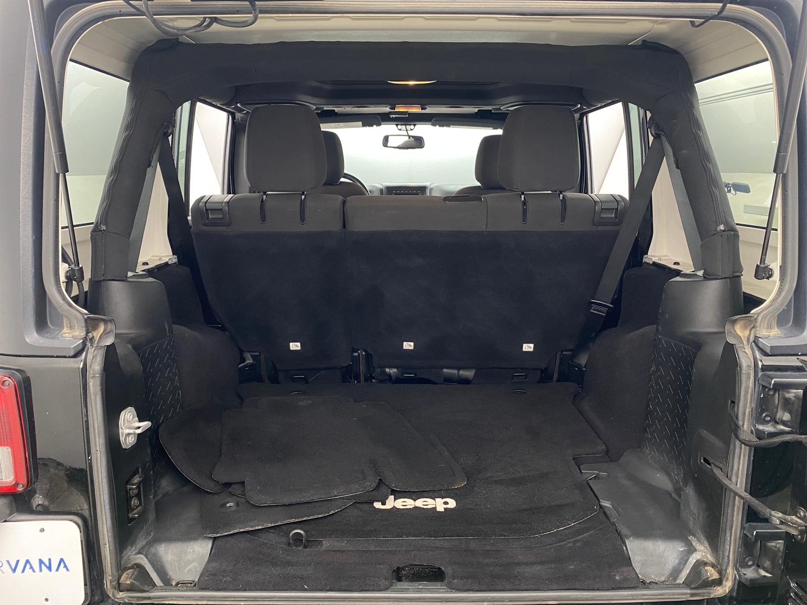 Thumbnail: 2017 Jeep Wrangler - 7