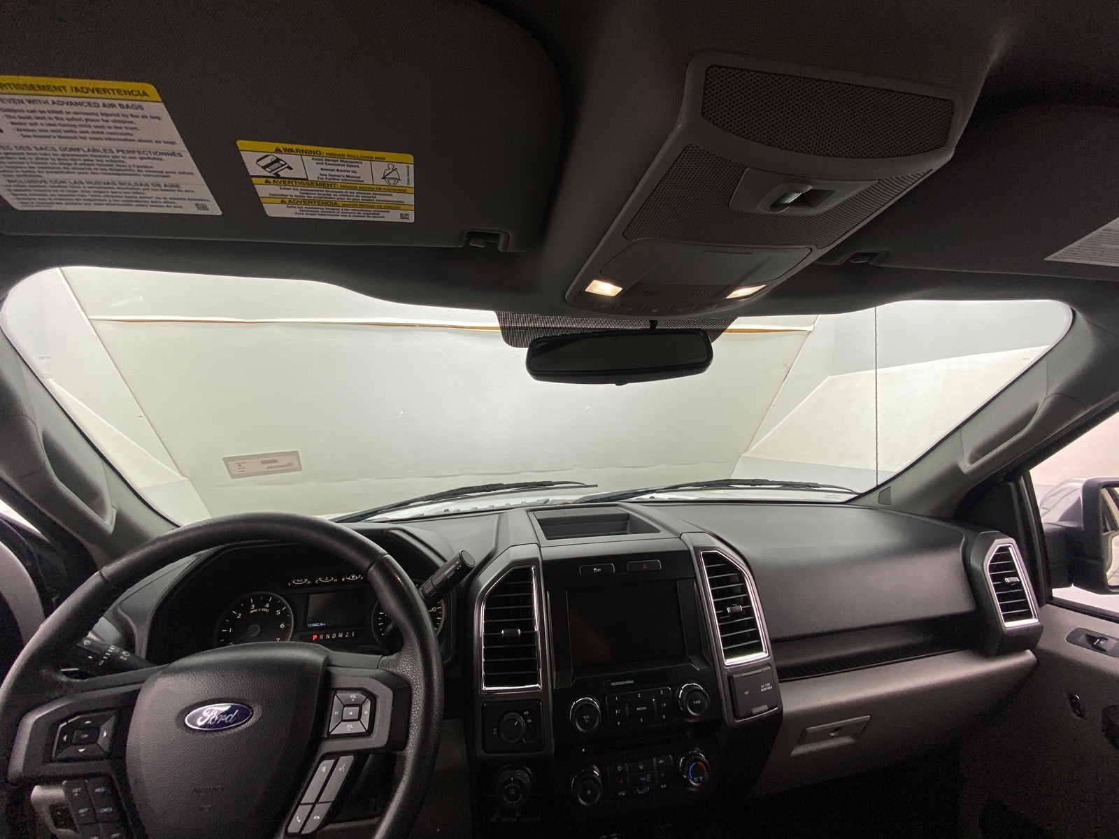 Thumbnail: 2016 Ford Econoline - 3