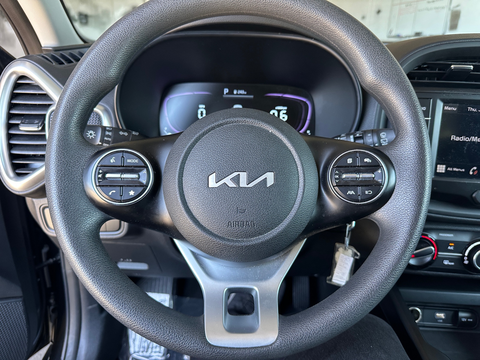 Thumbnail: 2023 Kia Soul - 5