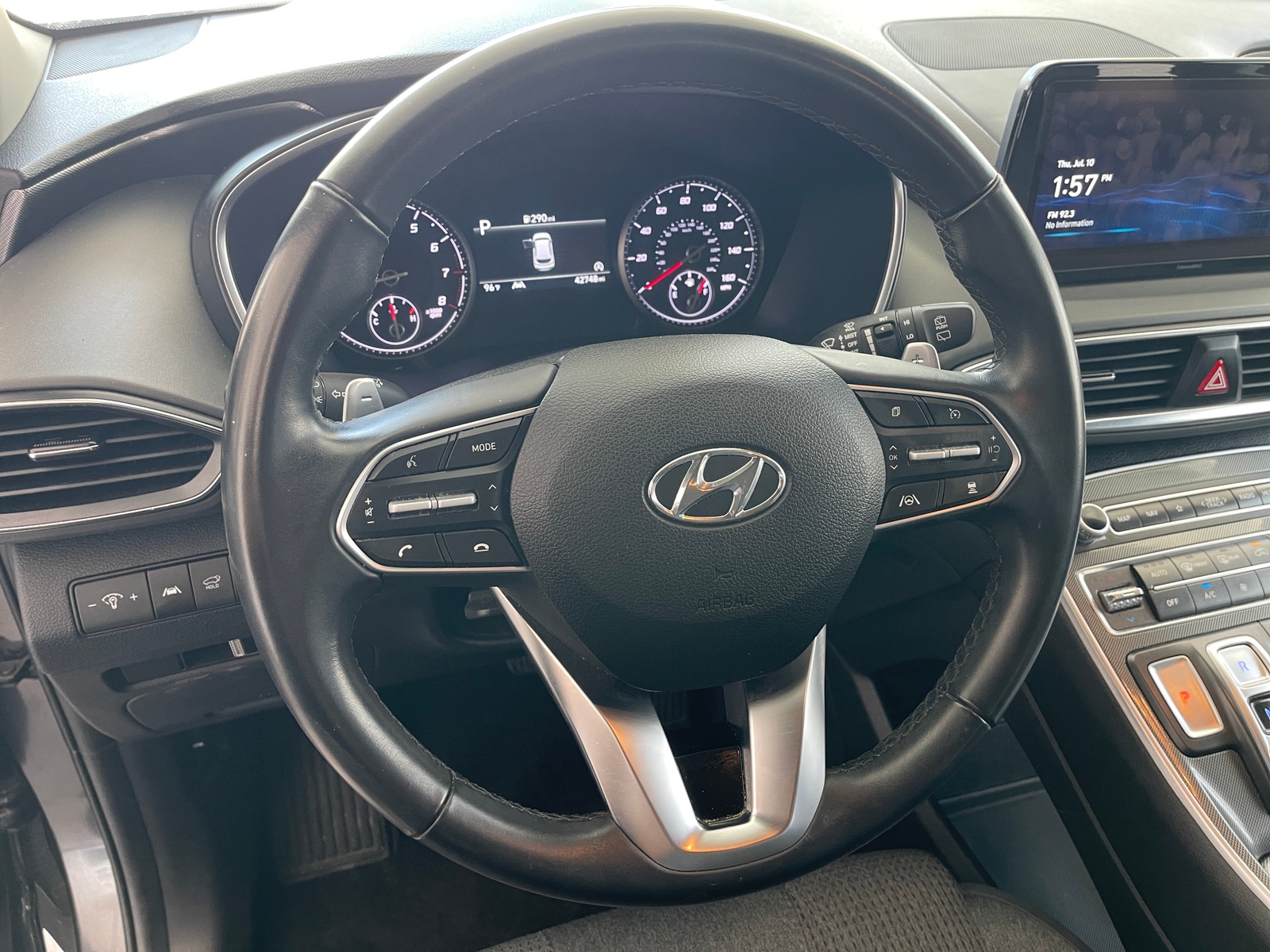 Thumbnail: 2023 Hyundai Santa Fe - 5