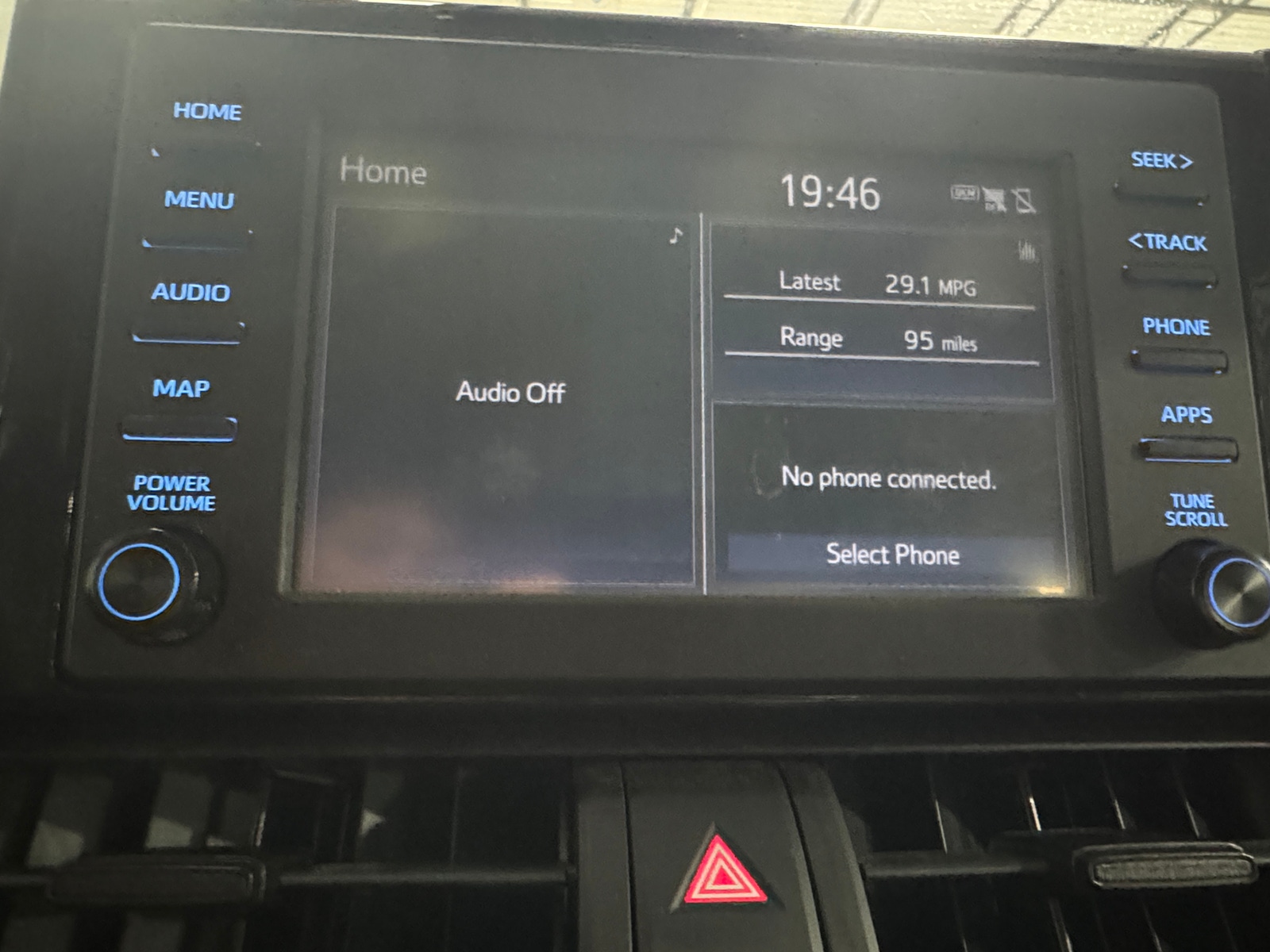 Thumbnail: 2019 Toyota RAV4 - 4