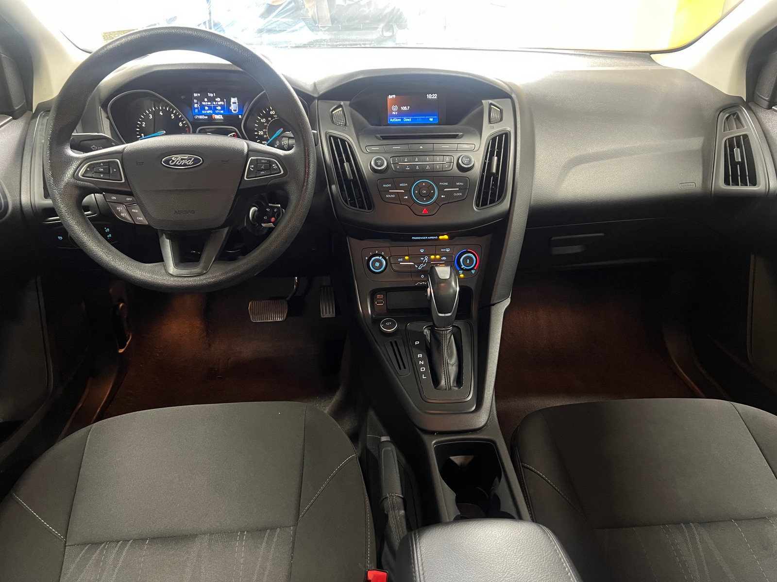 Thumbnail: 2015 Ford Focus - 3