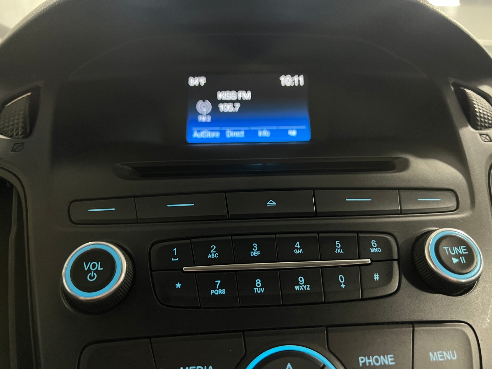 Thumbnail: 2015 Ford Focus - 4