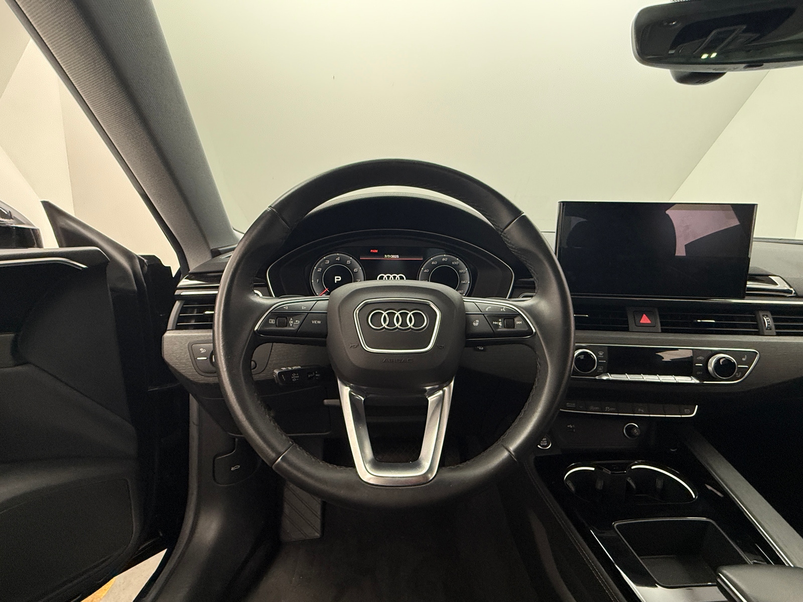Thumbnail: 2021 Audi A5 - 4