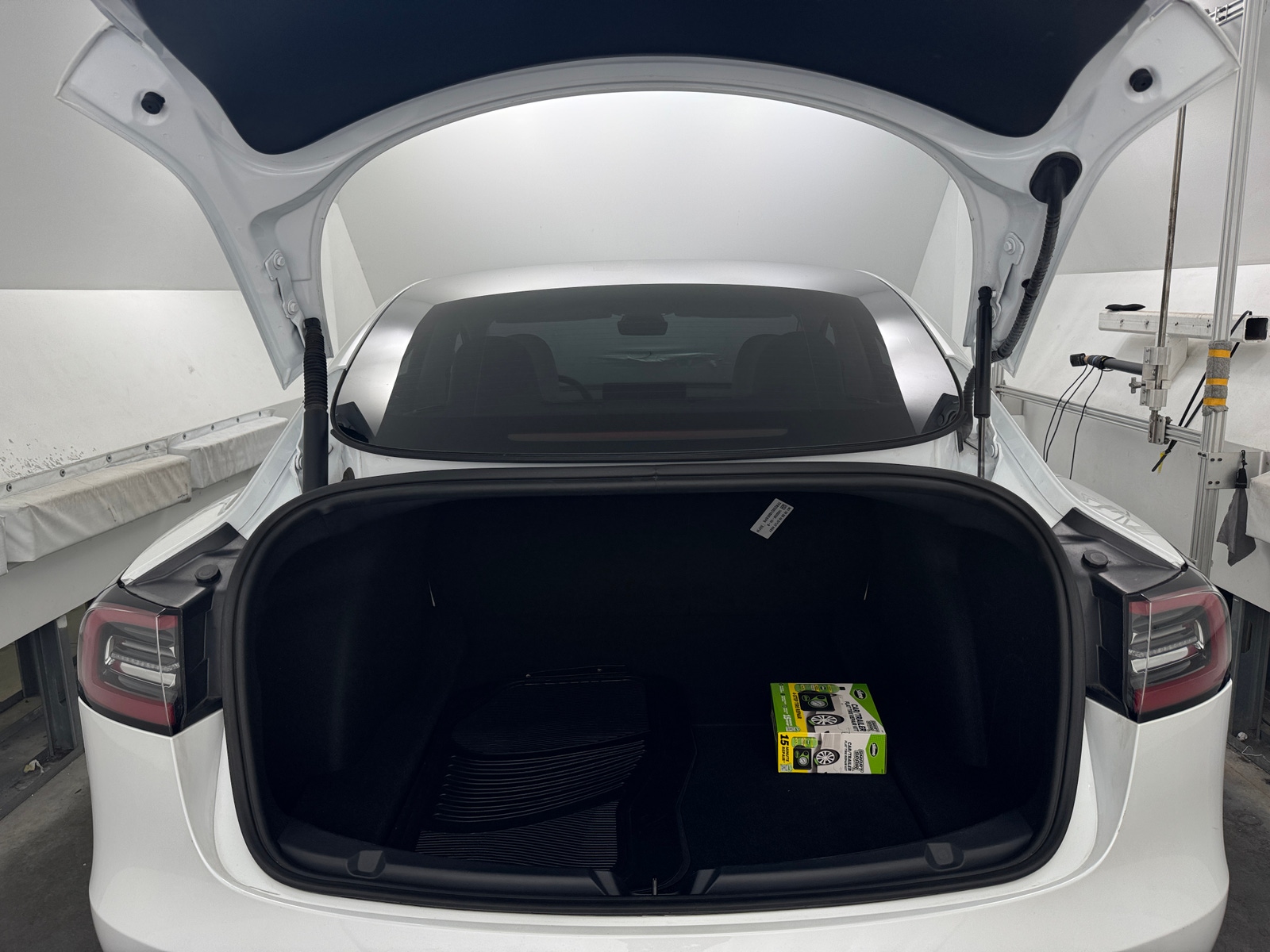 Thumbnail: 2023 Tesla Model 3 - 6