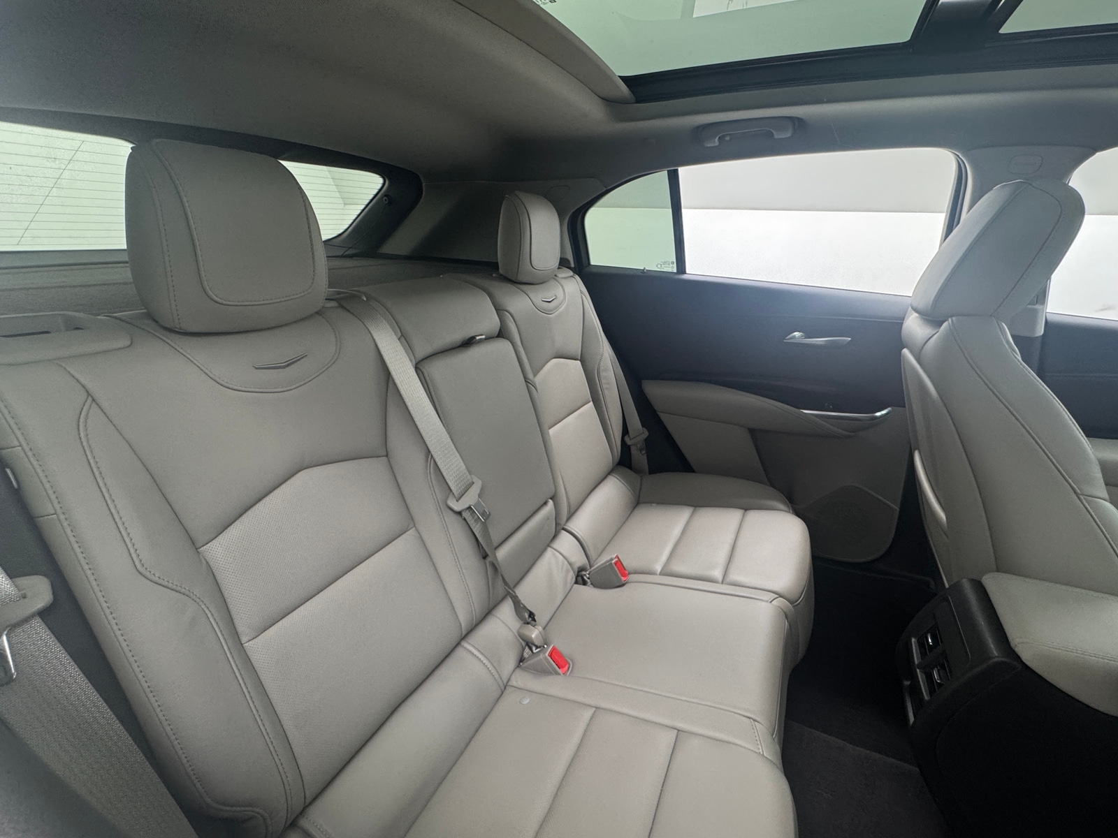 Thumbnail: 2019 Cadillac XT4 - 5