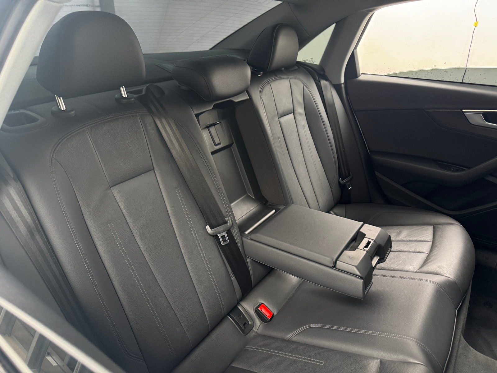 Thumbnail: 2019 Audi A4 - 5