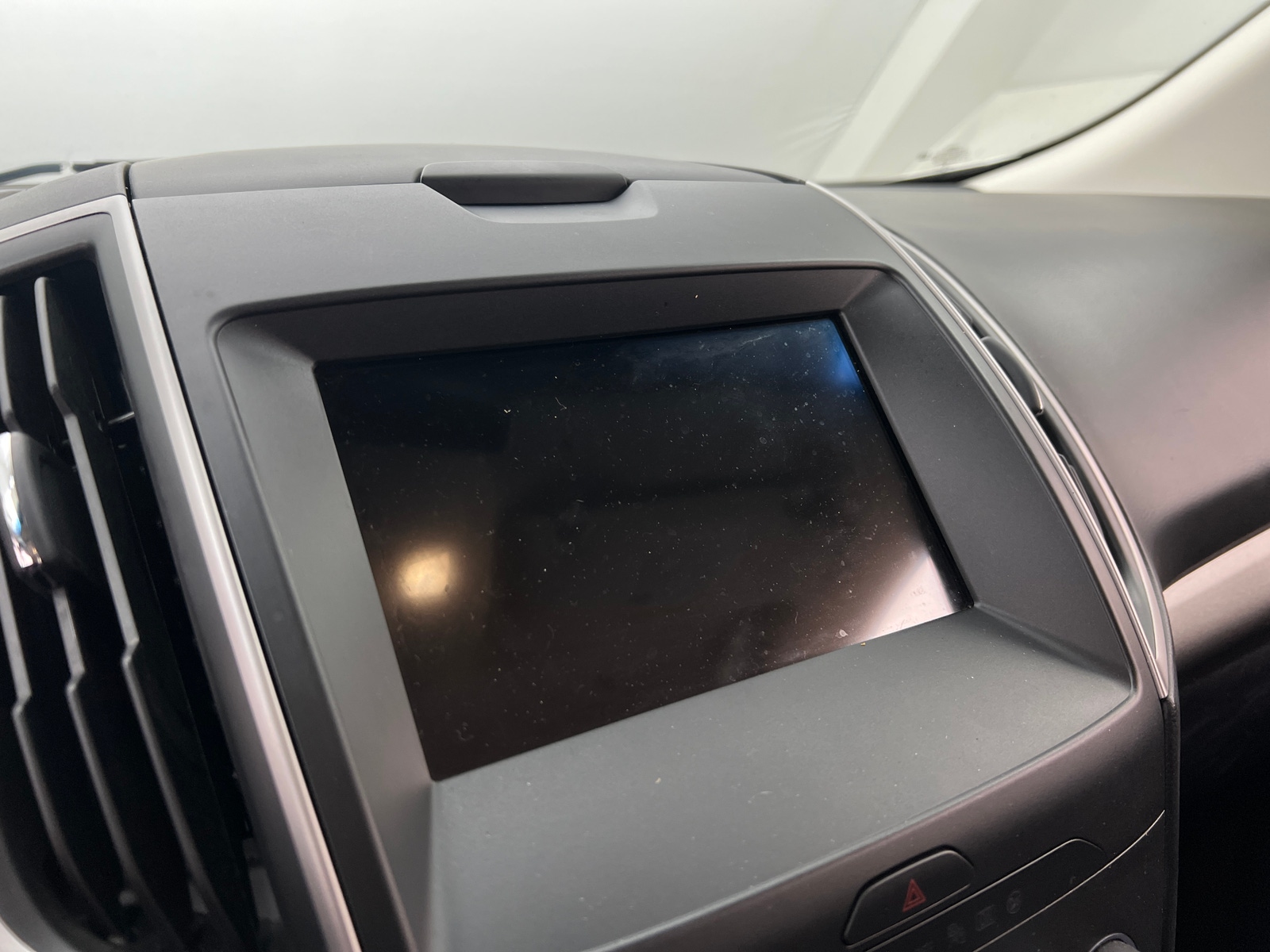Thumbnail: 2019 Ford Edge - 4