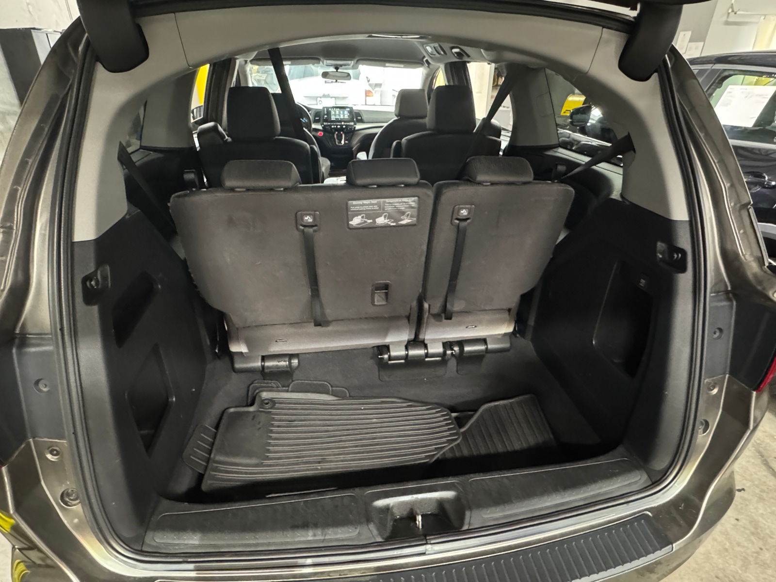 Thumbnail: 2019 Honda Odyssey - 7