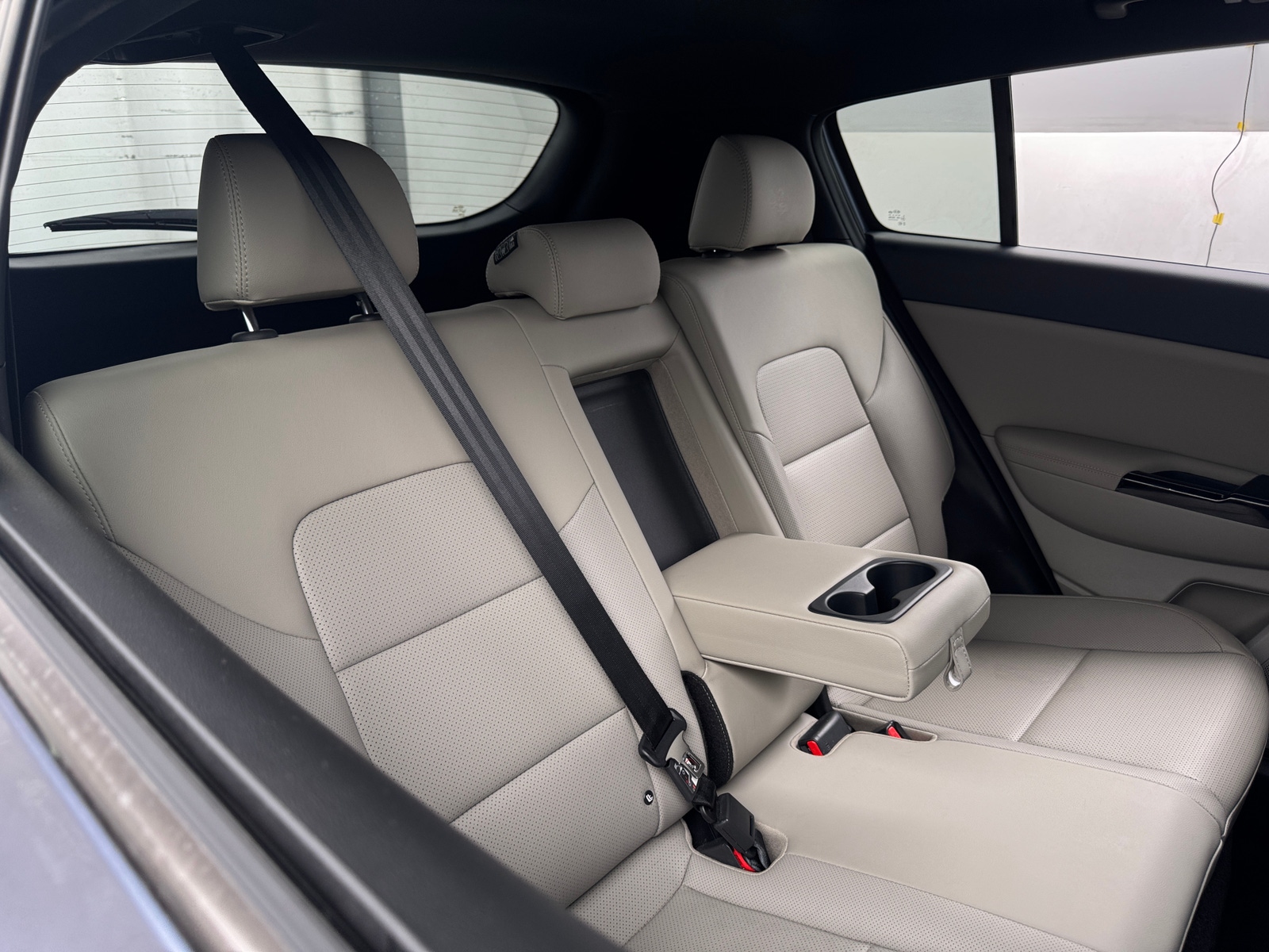 Thumbnail: 2022 Kia Sportage - 5