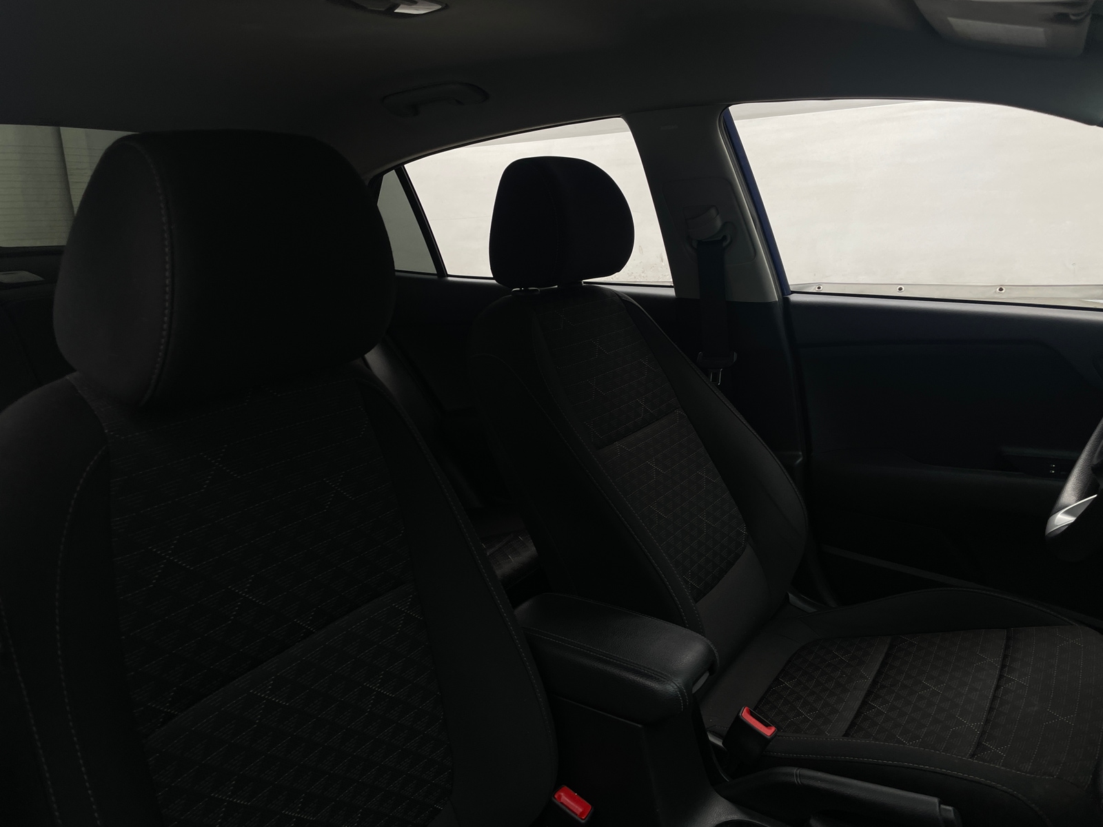 Thumbnail: 2020 Kia Rio - 2
