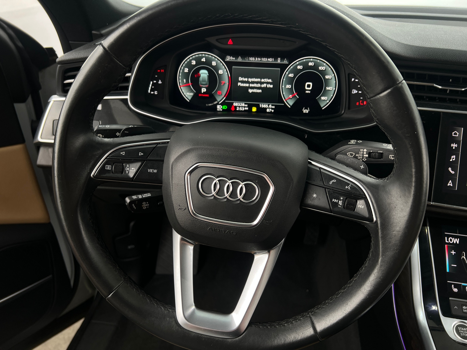 Thumbnail: 2021 Audi Q8 - 4