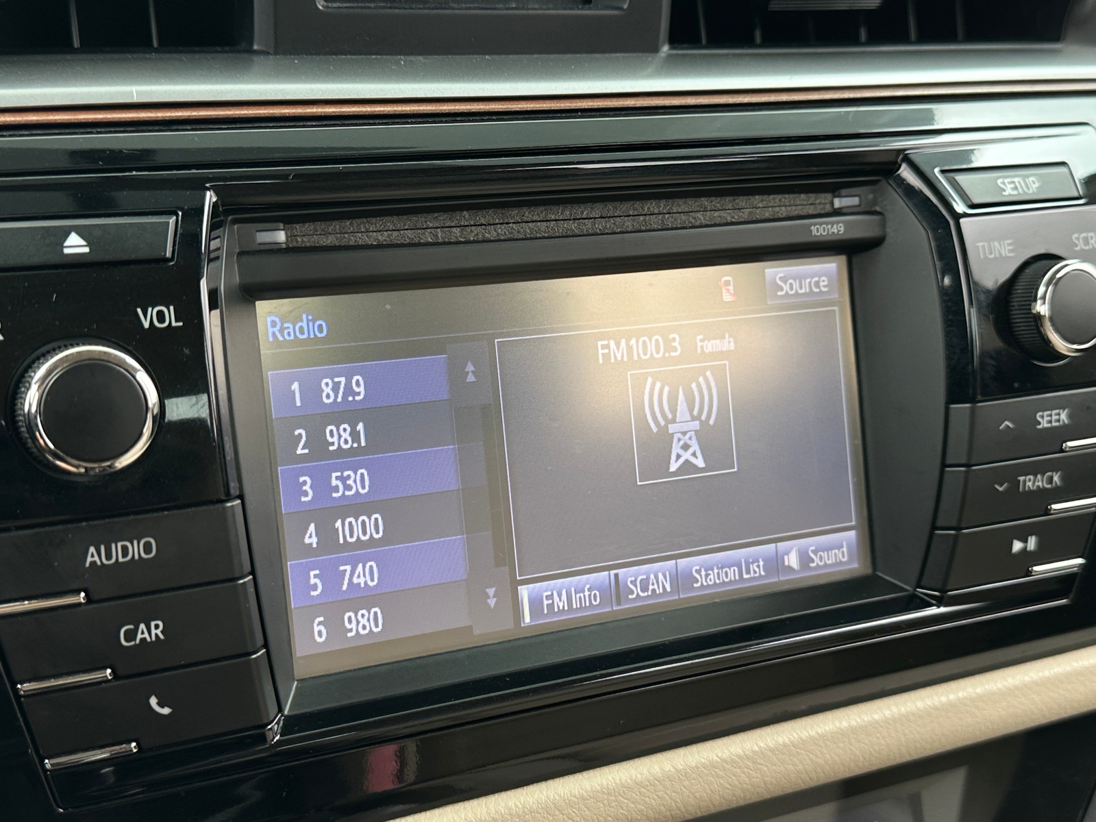 Thumbnail: 2014 Toyota Corolla - 4