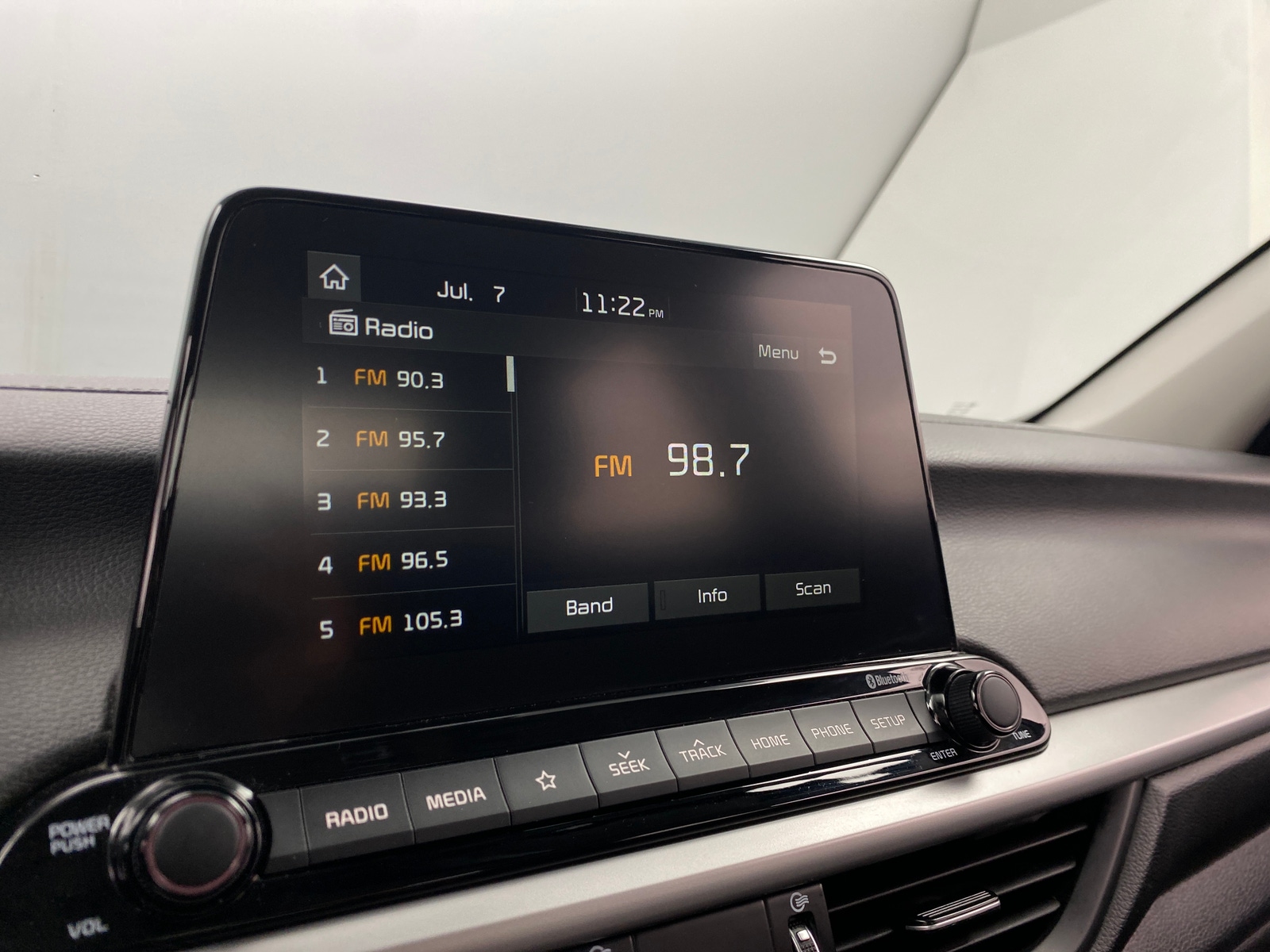 Thumbnail: 2020 Kia Forte - 4