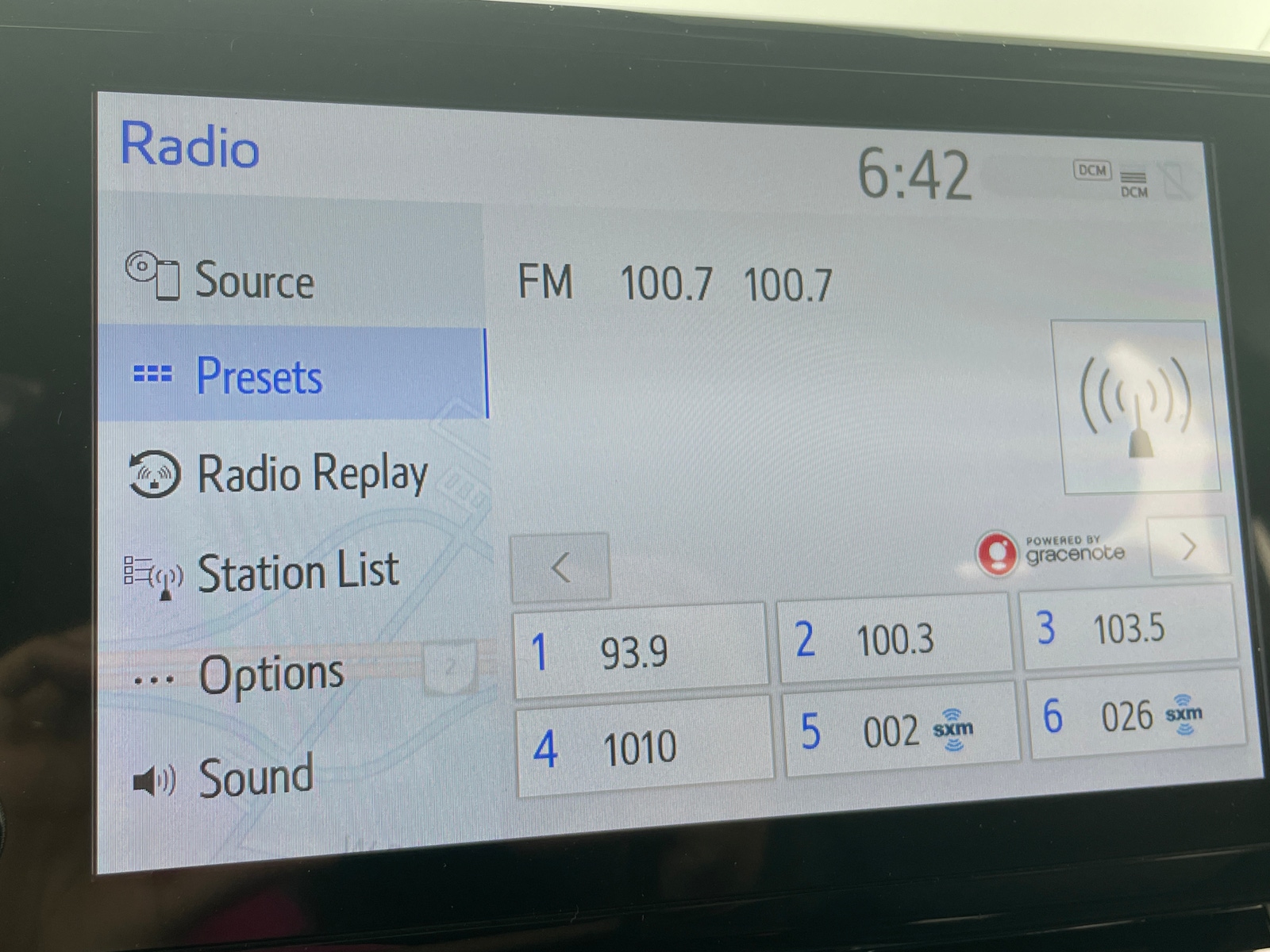Thumbnail: 2023 Toyota Sienna - 3