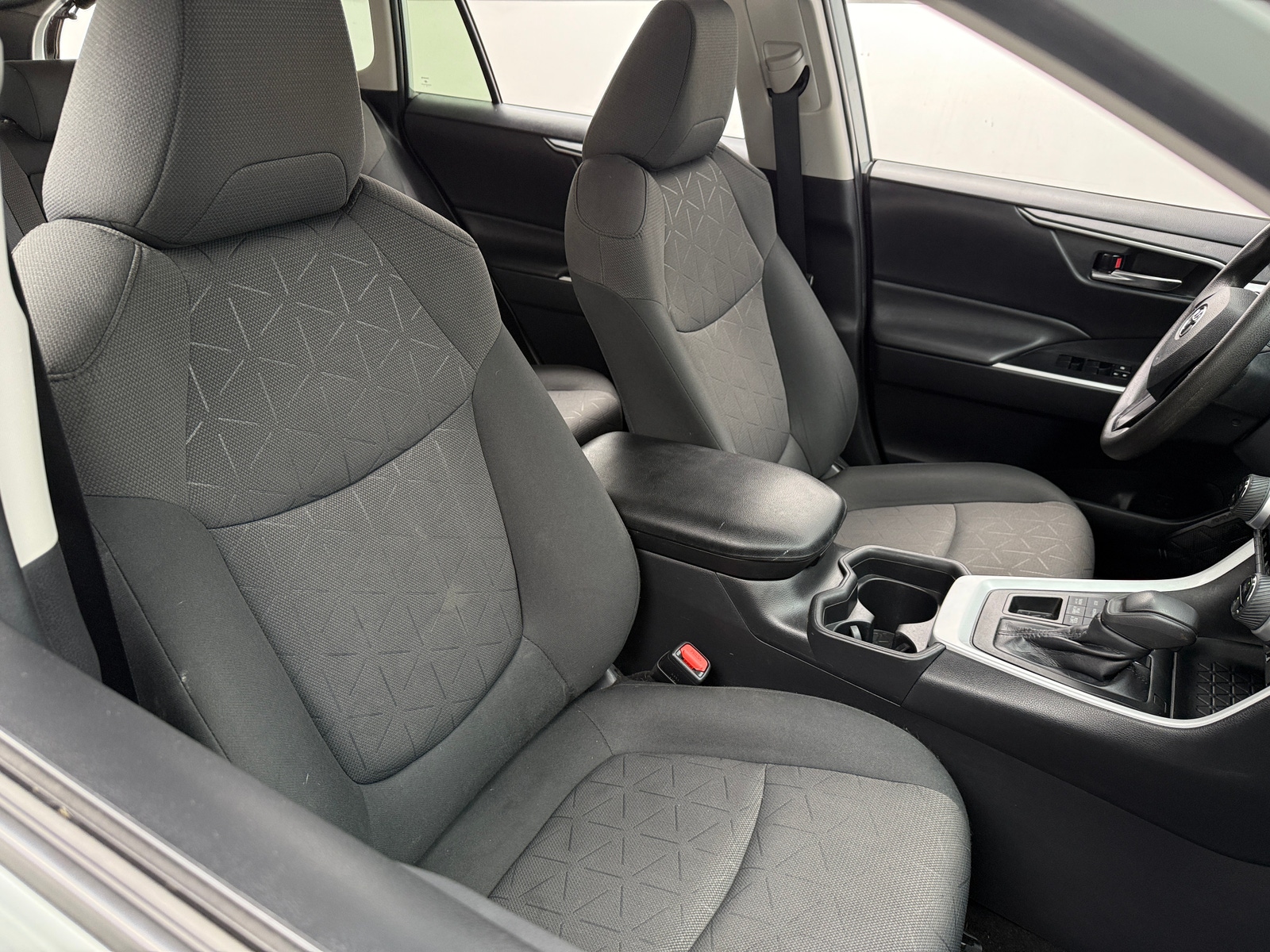 Thumbnail: 2019 Toyota RAV4 - 2