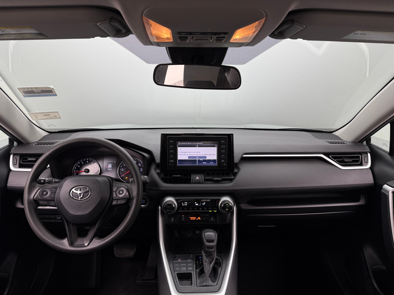 Thumbnail: 2019 Toyota RAV4 - 3