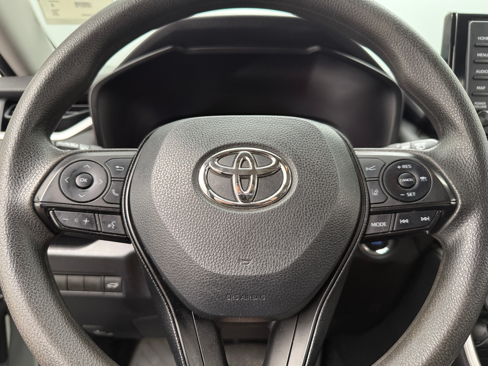 Thumbnail: 2019 Toyota RAV4 - 5