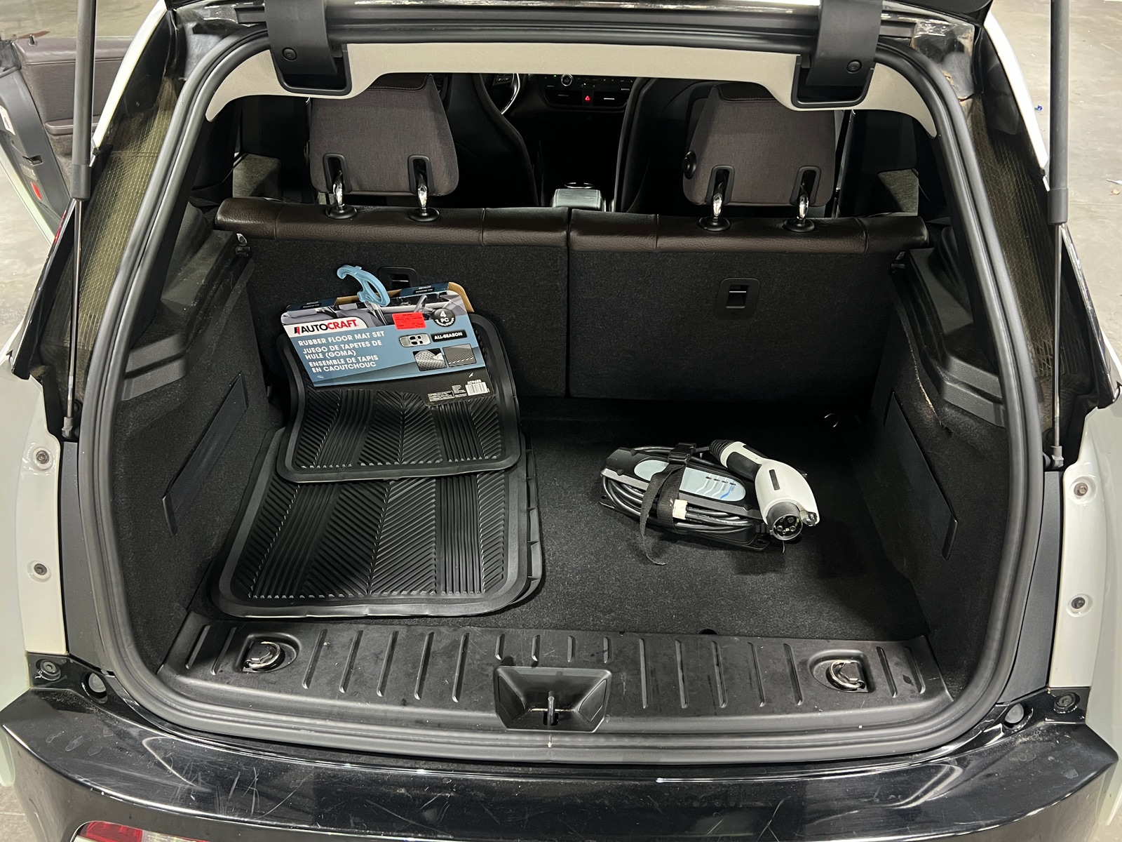 Thumbnail: 2015 BMW i3 - 6