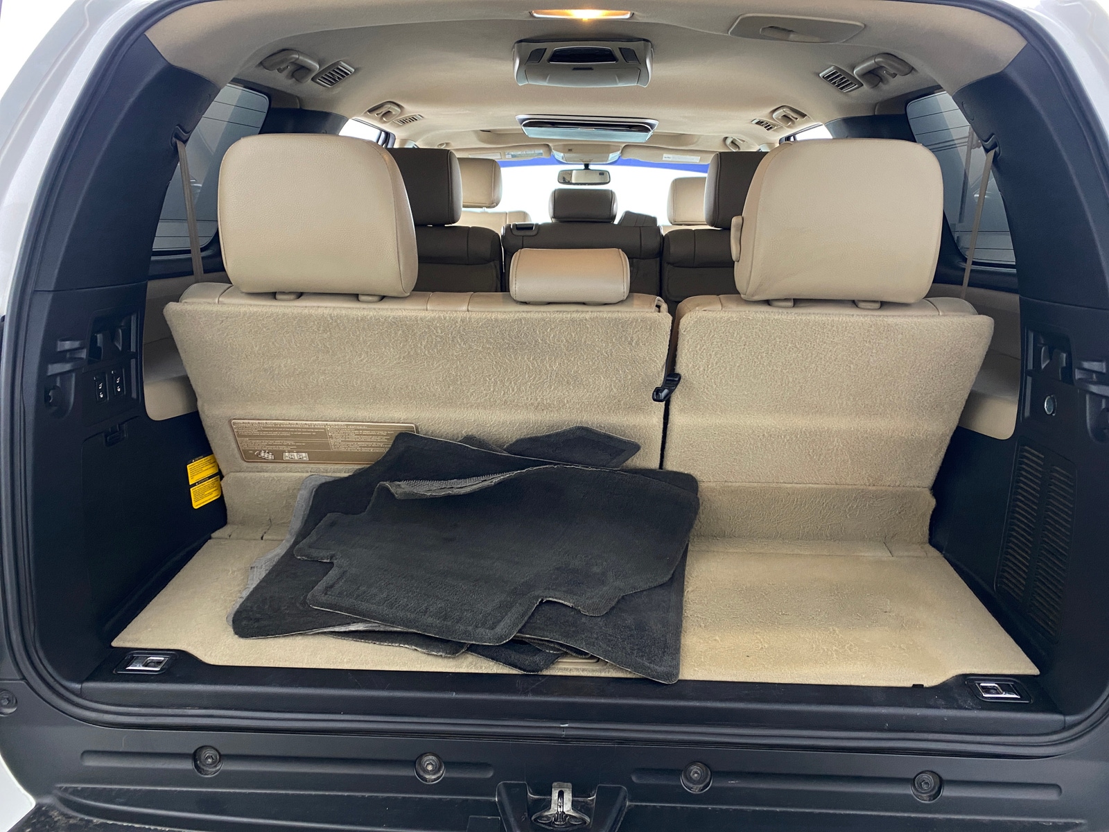 Thumbnail: 2016 Toyota Sequoia - 7