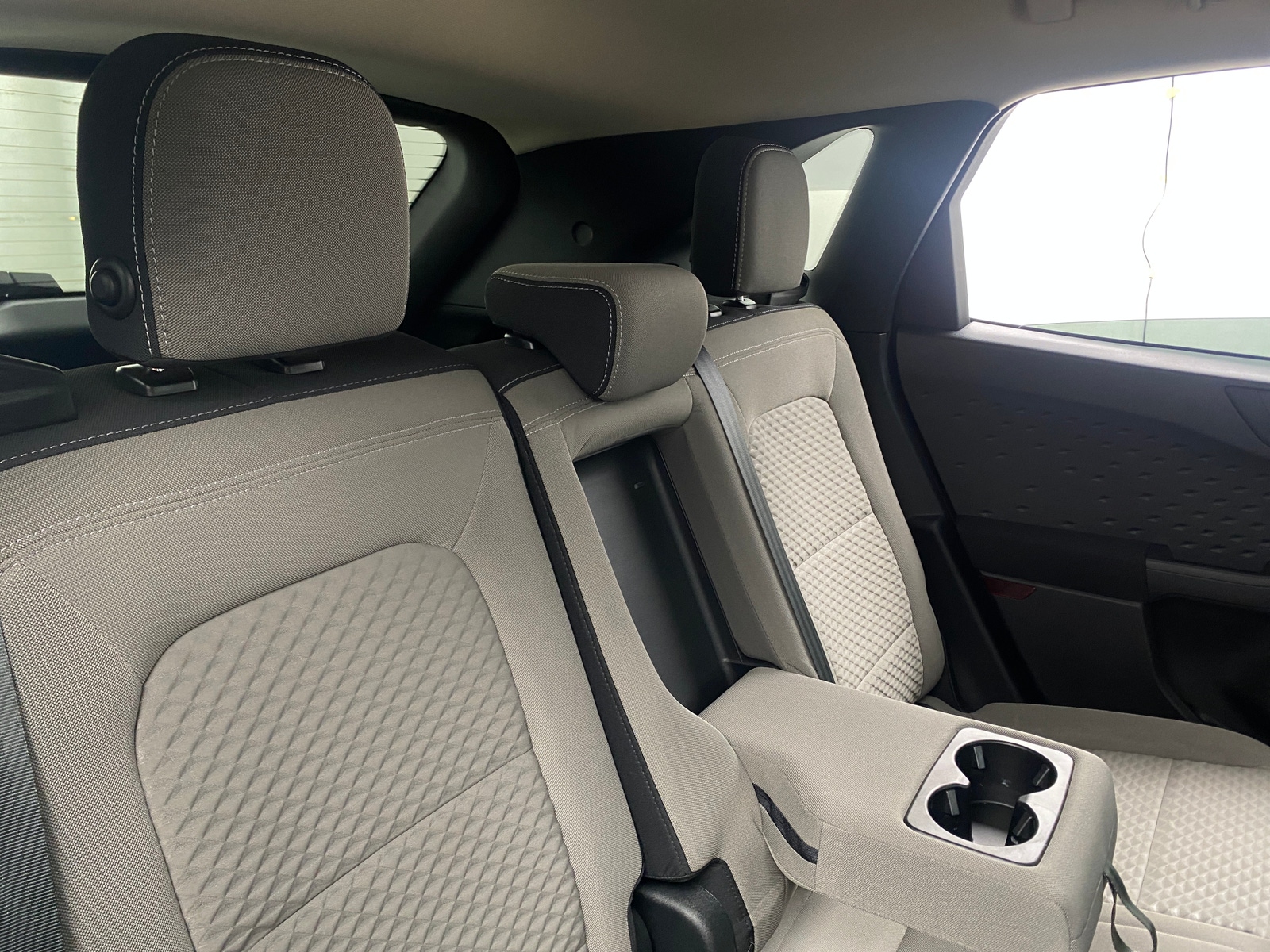 Thumbnail: 2020 Ford Escape - 6