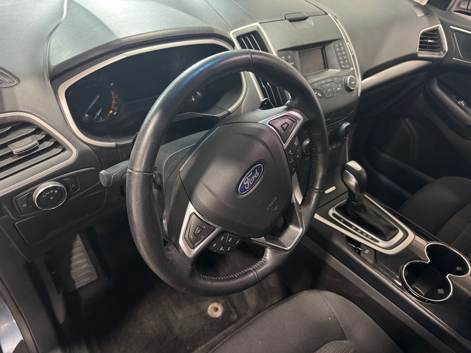Thumbnail: 2018 Ford Edge - 3