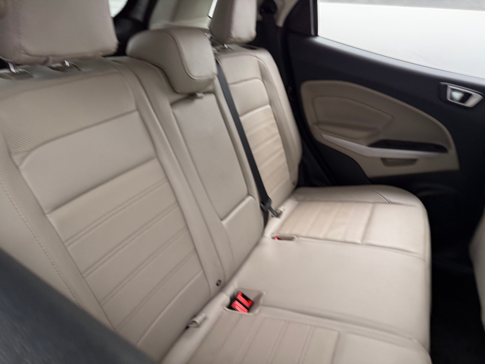 Thumbnail: 2019 Ford EcoSport - 5
