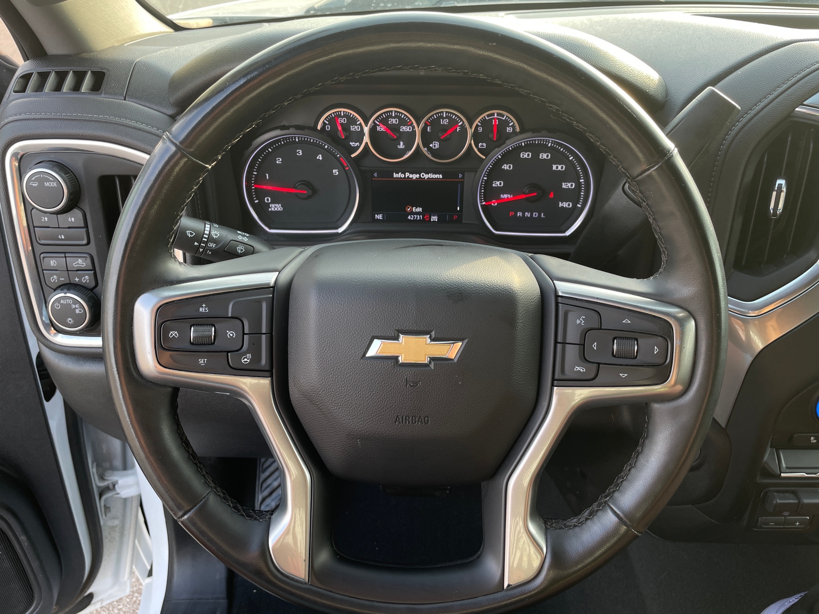 Thumbnail: 2023 Chevrolet Silverado 2500 - 5