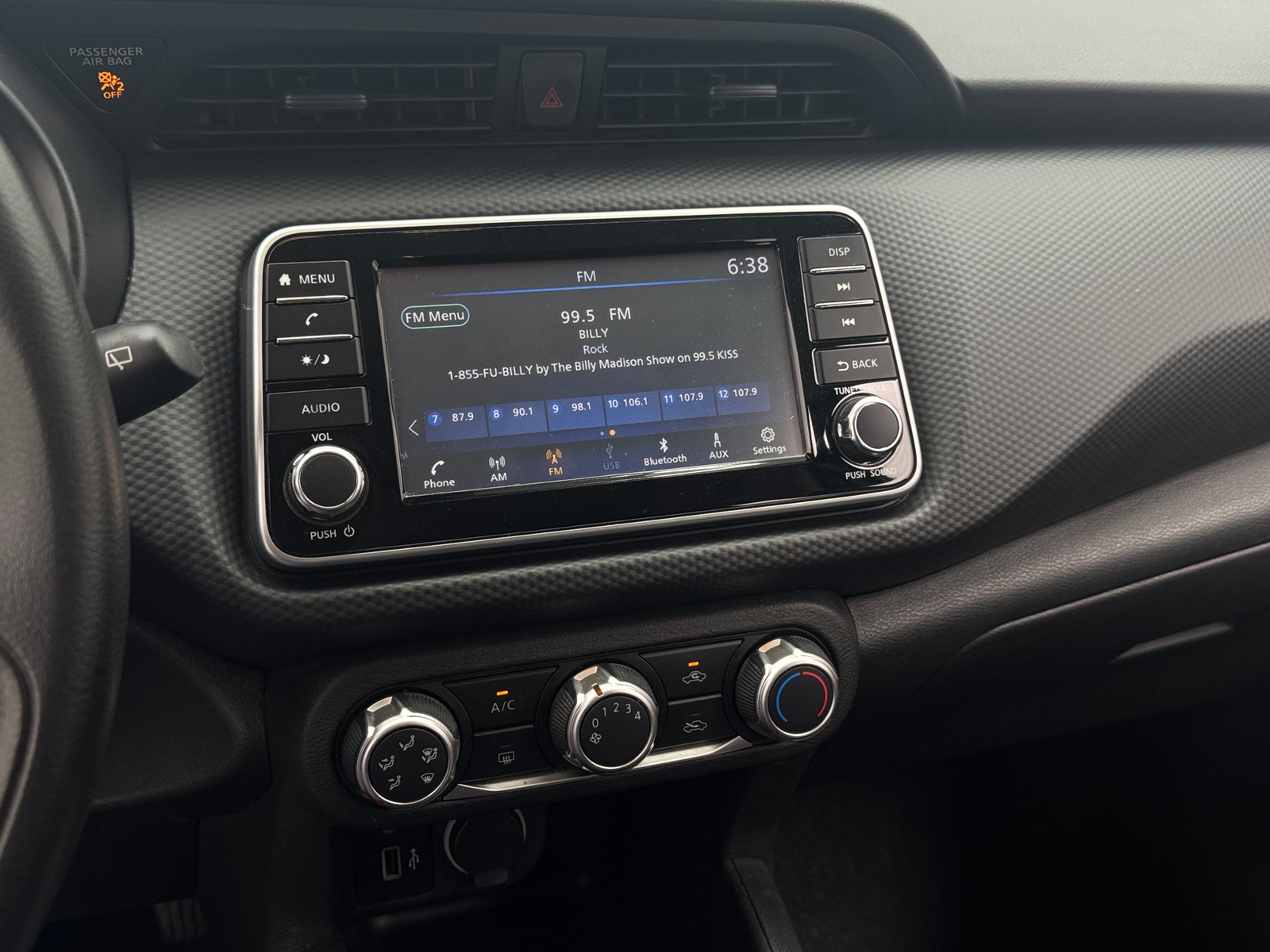 Thumbnail: 2021 Nissan Kicks - 4